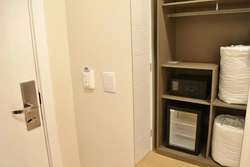 Twin Room - single occupancy in Villa Premium Hotel Twin Room - single occupancy in Villa Premium Hotel