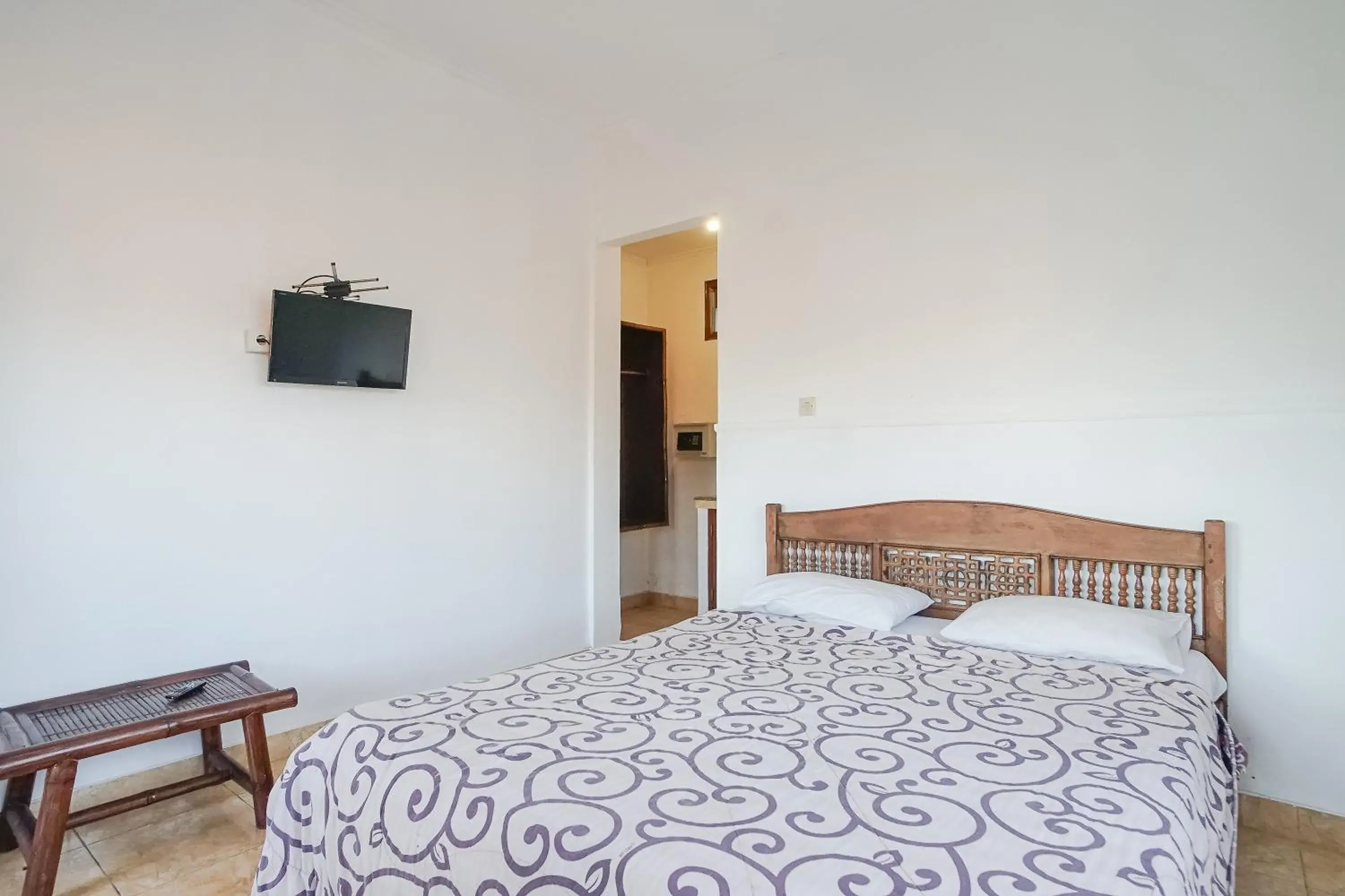 Standard Double Room in Indopurejoy House - Komala Indah Cottages Standard Double Room in Indopurejoy House - Komala Indah Cottages