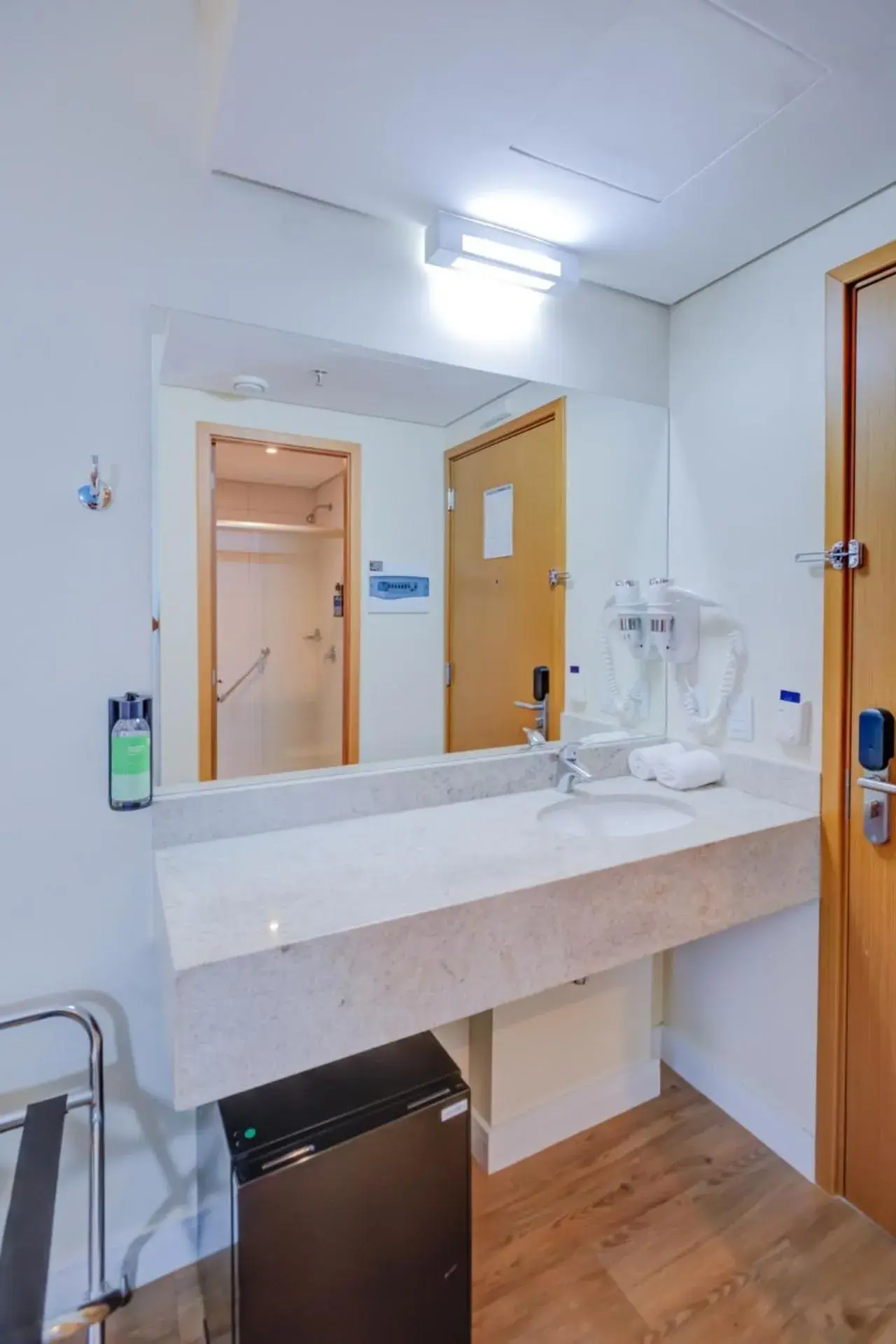 Standard King Room in Go Inn Cambuí Campinas Standard King Room in Go Inn Cambuí Campinas