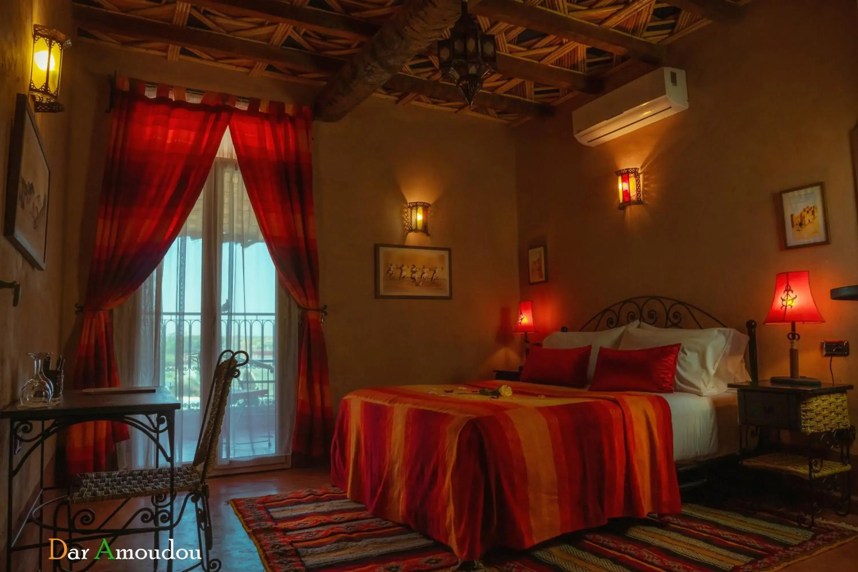 Double Room with Mountain View in Dar Amoudou Double Room with Mountain View in Dar Amoudou