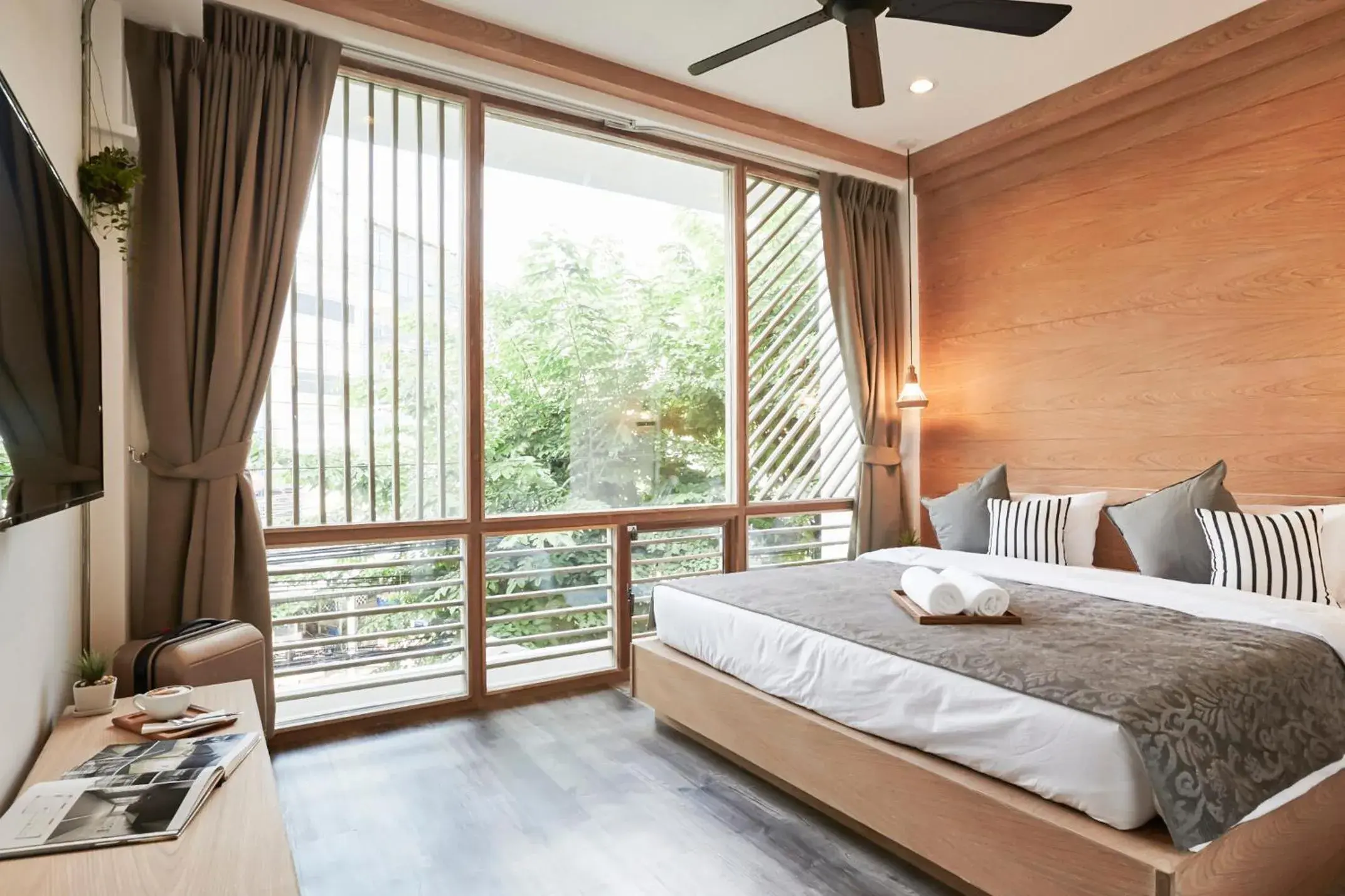 Deluxe Double Room with Shower in Vann Bangkok Boutique House Deluxe Double Room with Shower in Vann Bangkok Boutique House