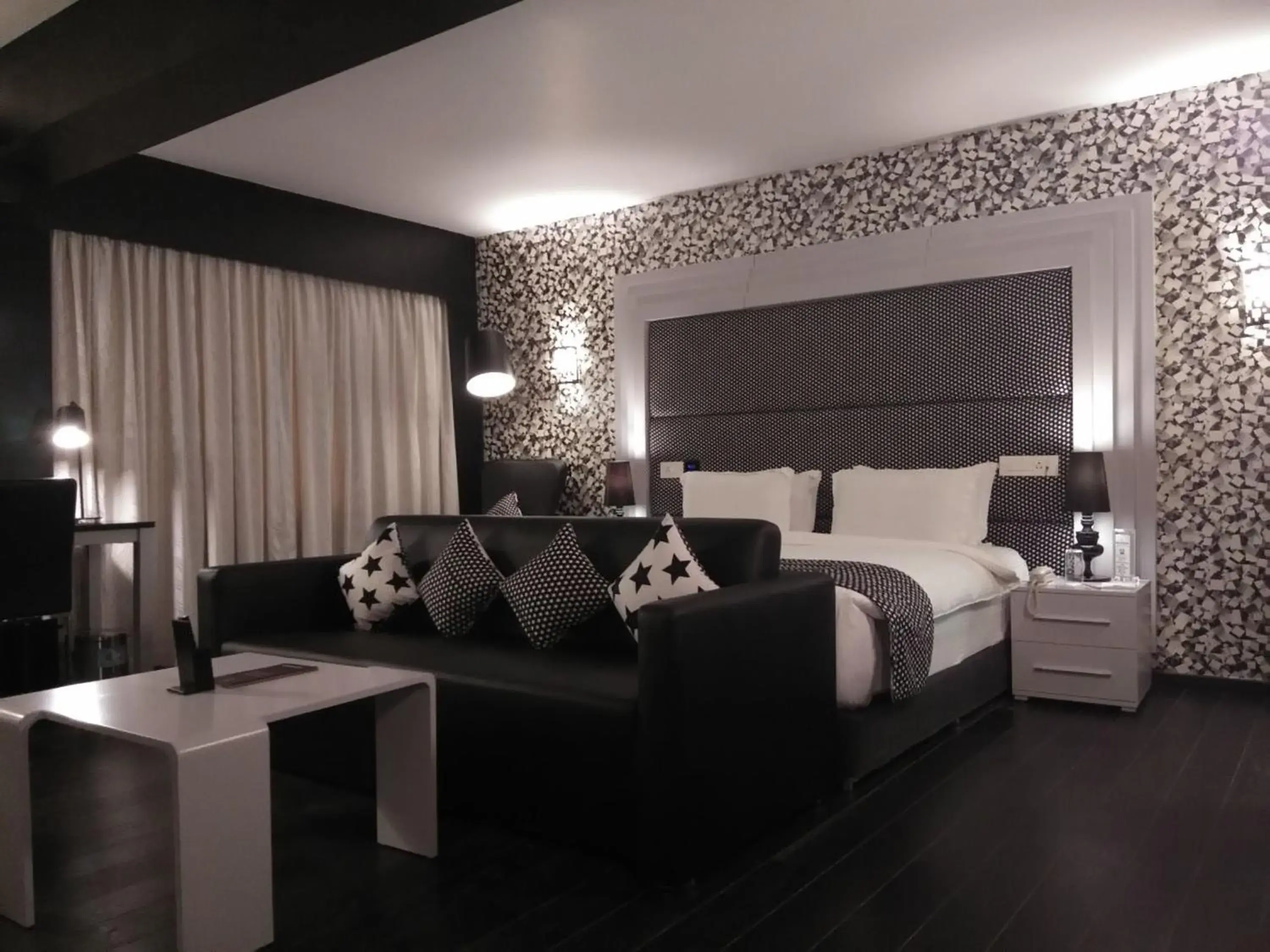 Suite - single occupancy in Hotel Oxina Lygon Suite - single occupancy in Hotel Oxina Lygon