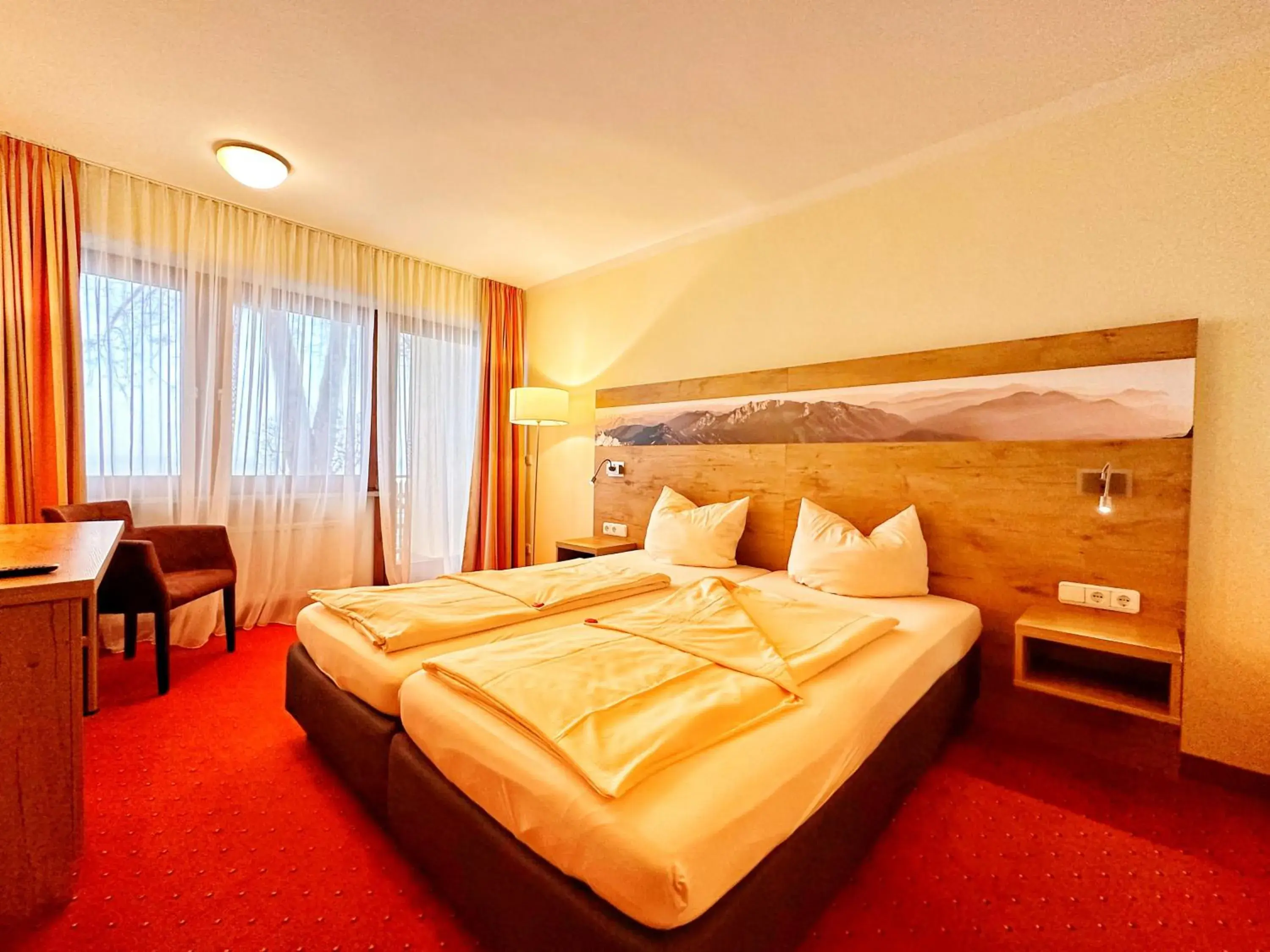 Double Room with Balcony in Seespitz Gästehaus Double Room with Balcony in Seespitz Gästehaus