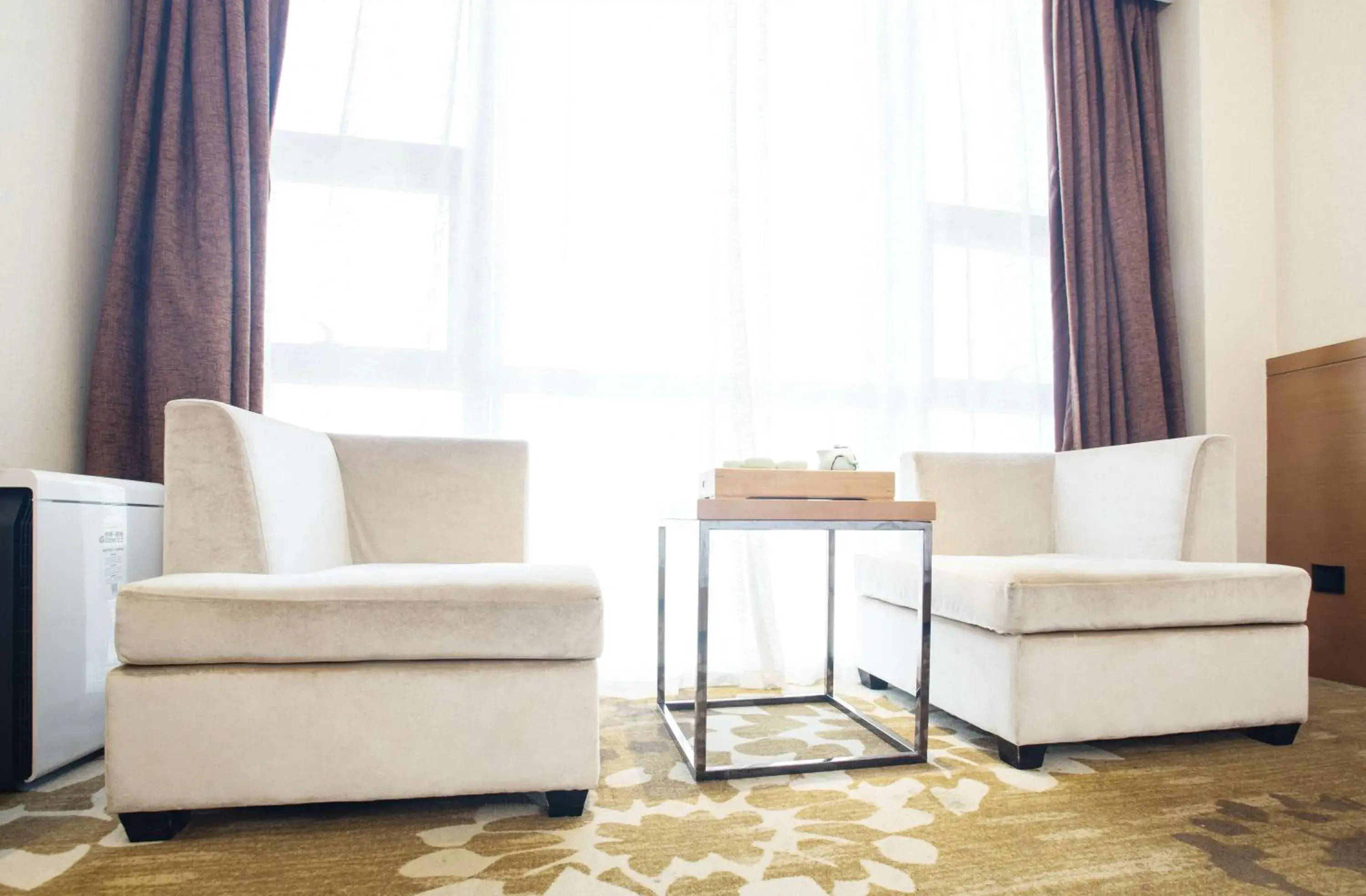 Twin Room with Two Twin Beds - Disability Access - Smoking in Ramada Encore Wuhan Twin Room with Two Twin Beds - Disability Access - Smoking in Ramada Encore Wuhan