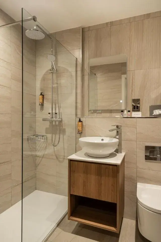 Classic King Room in Da Vinci's Hotel Classic King Room in Da Vinci's Hotel