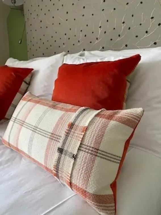 Double Room in the house@glenbarr Double Room in the house@glenbarr