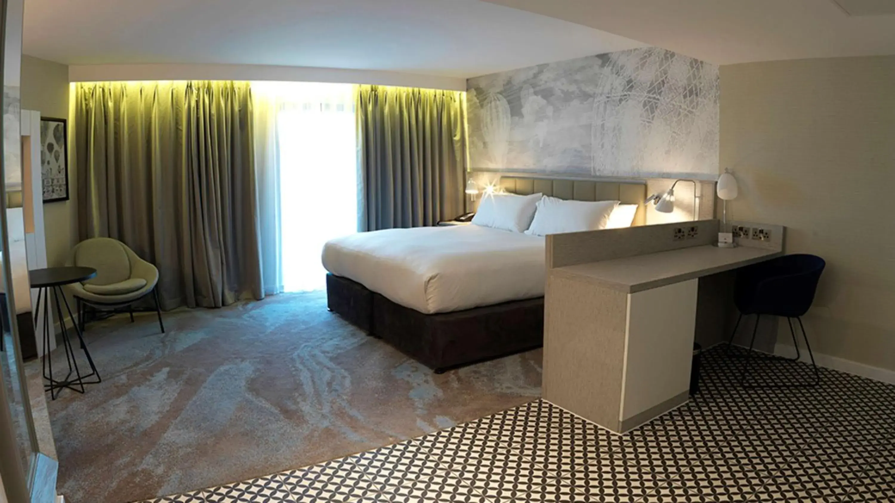 Deluxe King Room in DoubleTree by Hilton Chester Deluxe King Room in DoubleTree by Hilton Chester