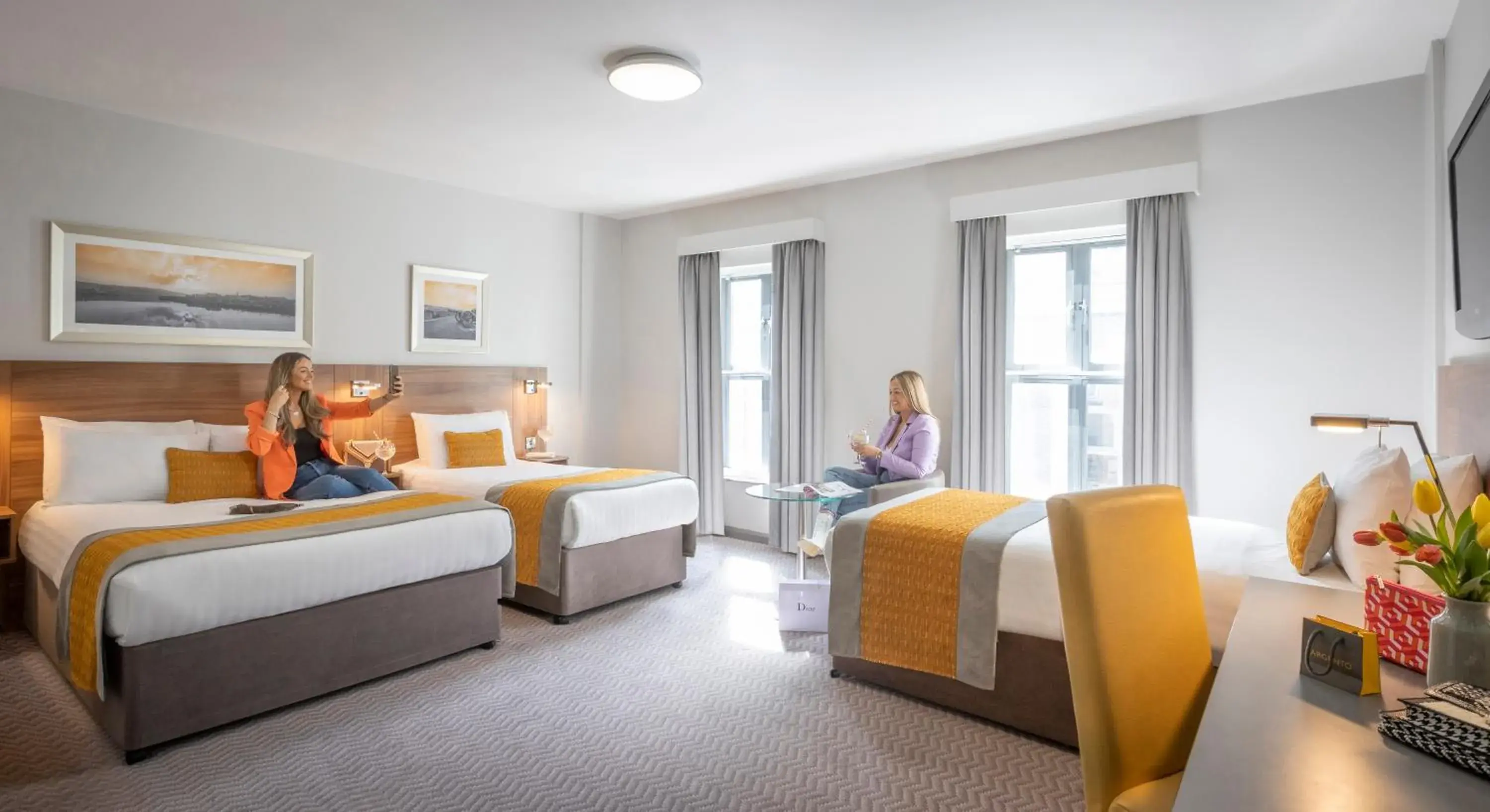 Deluxe Family Room in Maldron Hotel Derry Deluxe Family Room in Maldron Hotel Derry