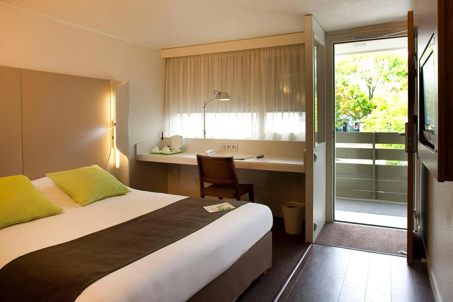 New Generation Double Room in Campanile Saint-Germain-En-Laye New Generation Double Room in Campanile Saint-Germain-En-Laye