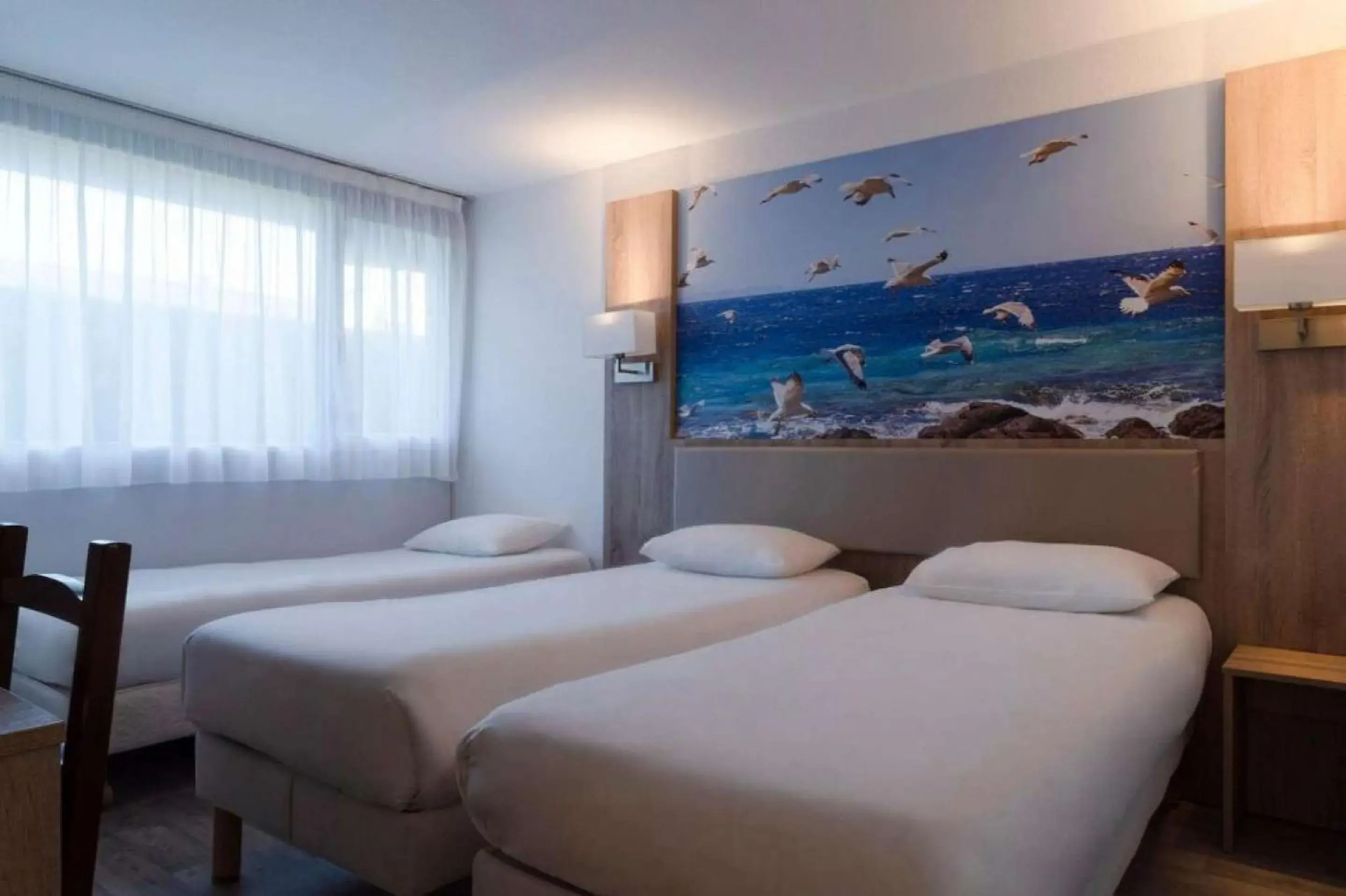 Family Suite in BRIT HOTEL Confort MORLAIX Family Suite in BRIT HOTEL Confort MORLAIX