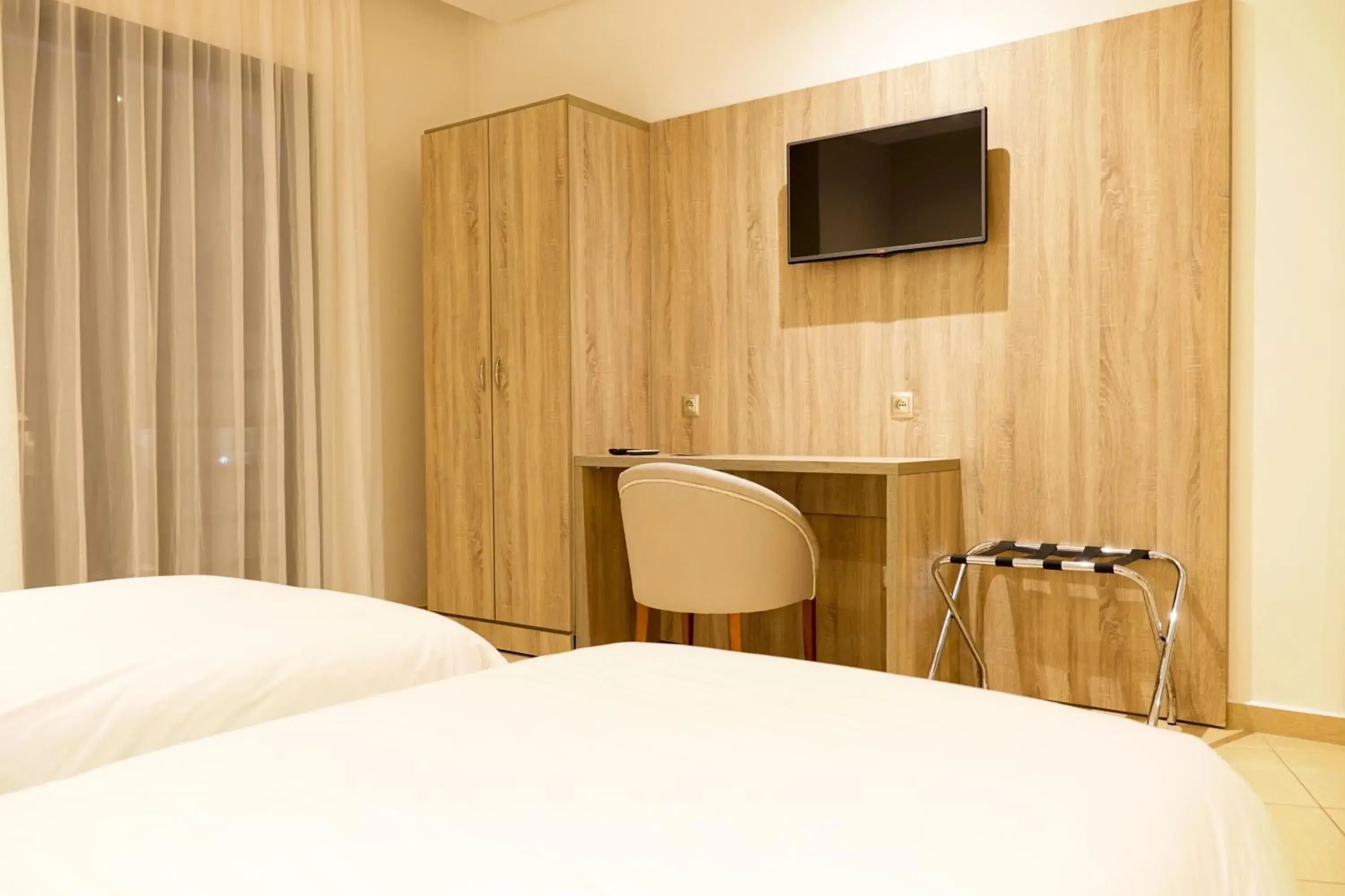 Family Room in Hotel El Djenina Family Room in Hotel El Djenina