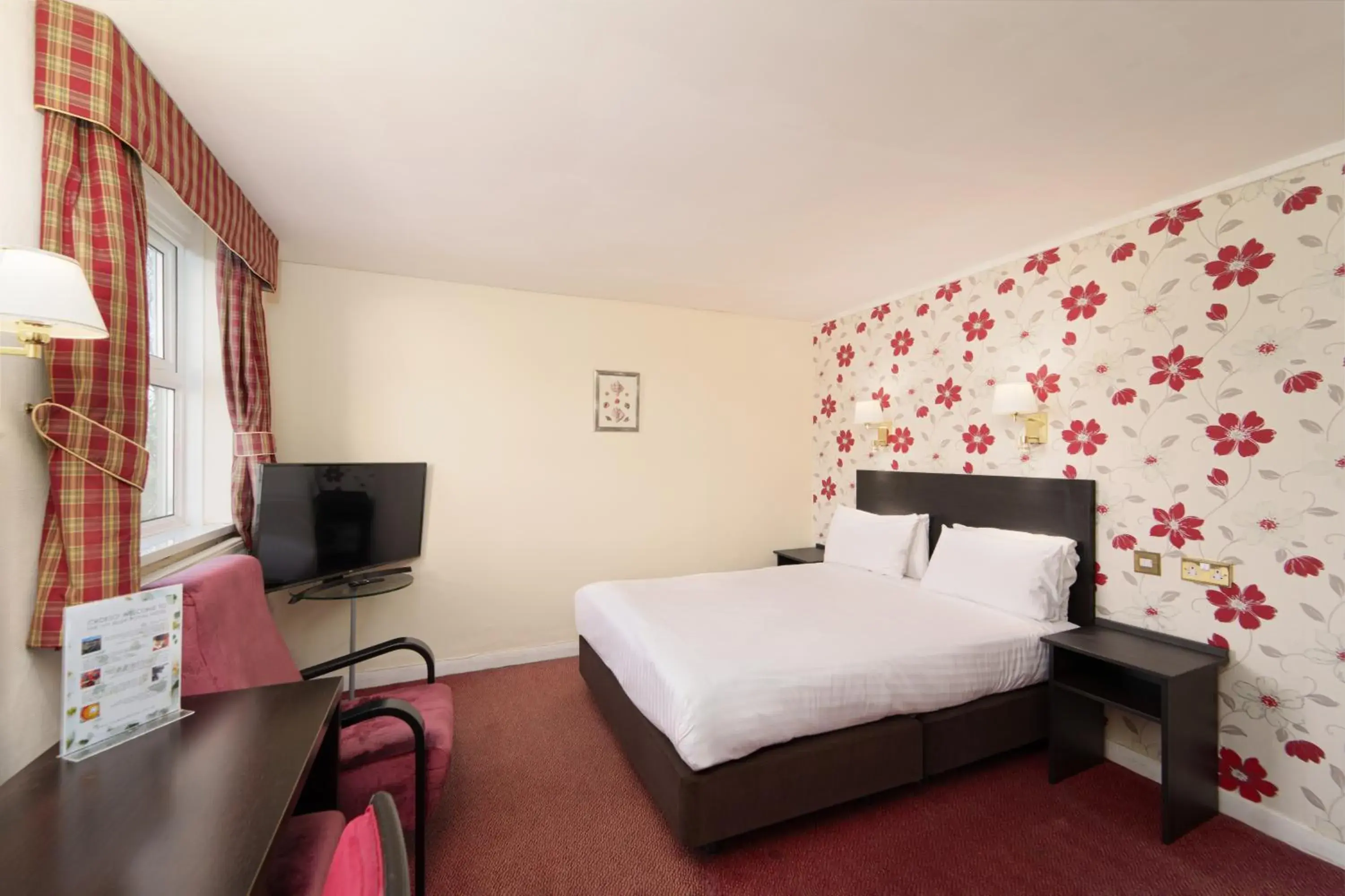 Double Room - Disability Access in Ivy Bush Royal Hotel by Compass Hospitality Double Room - Disability Access in Ivy Bush Royal Hotel by Compass Hospitality