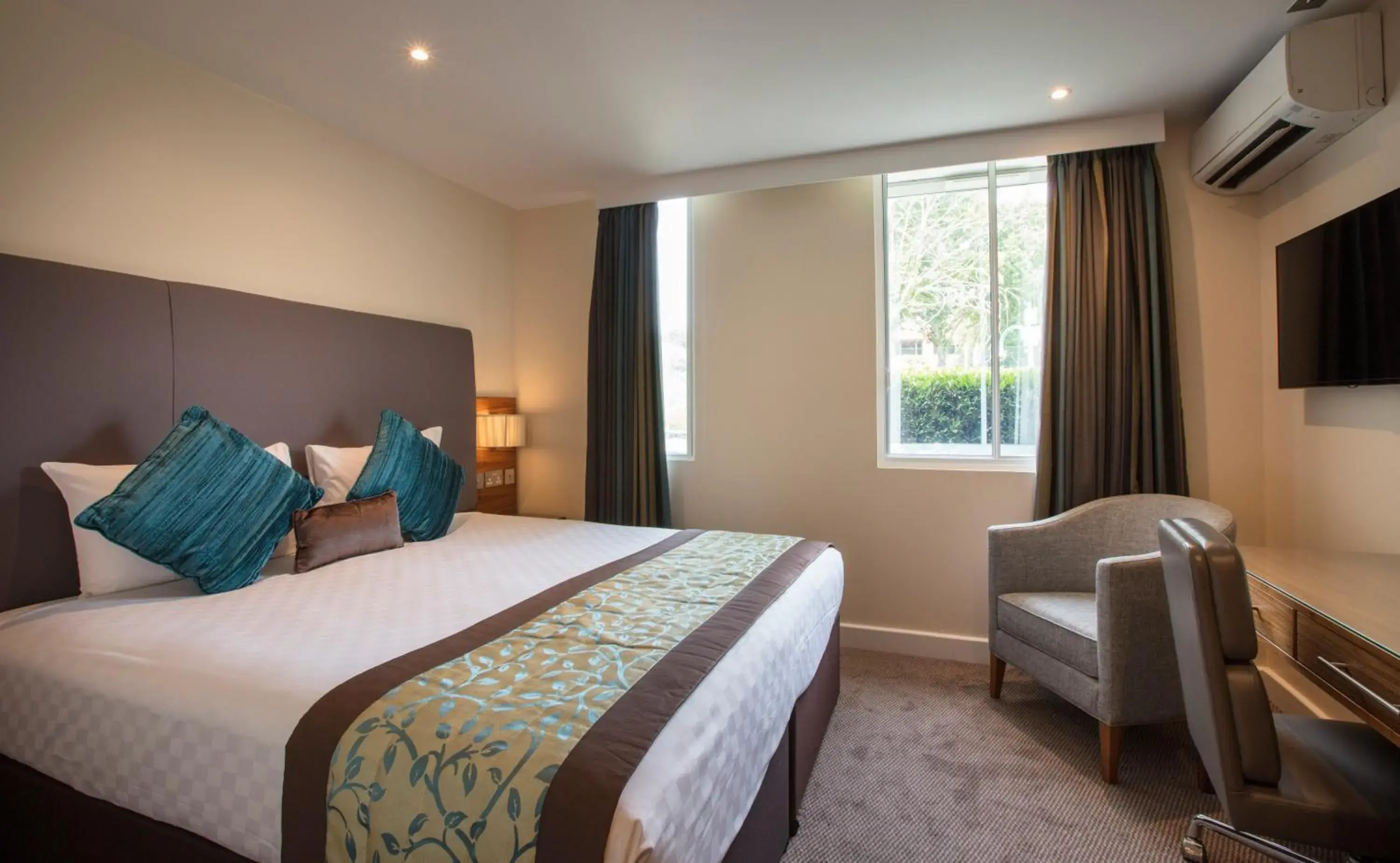 King Room in Thistle London Heathrow Terminal 5 King Room in Thistle London Heathrow Terminal 5