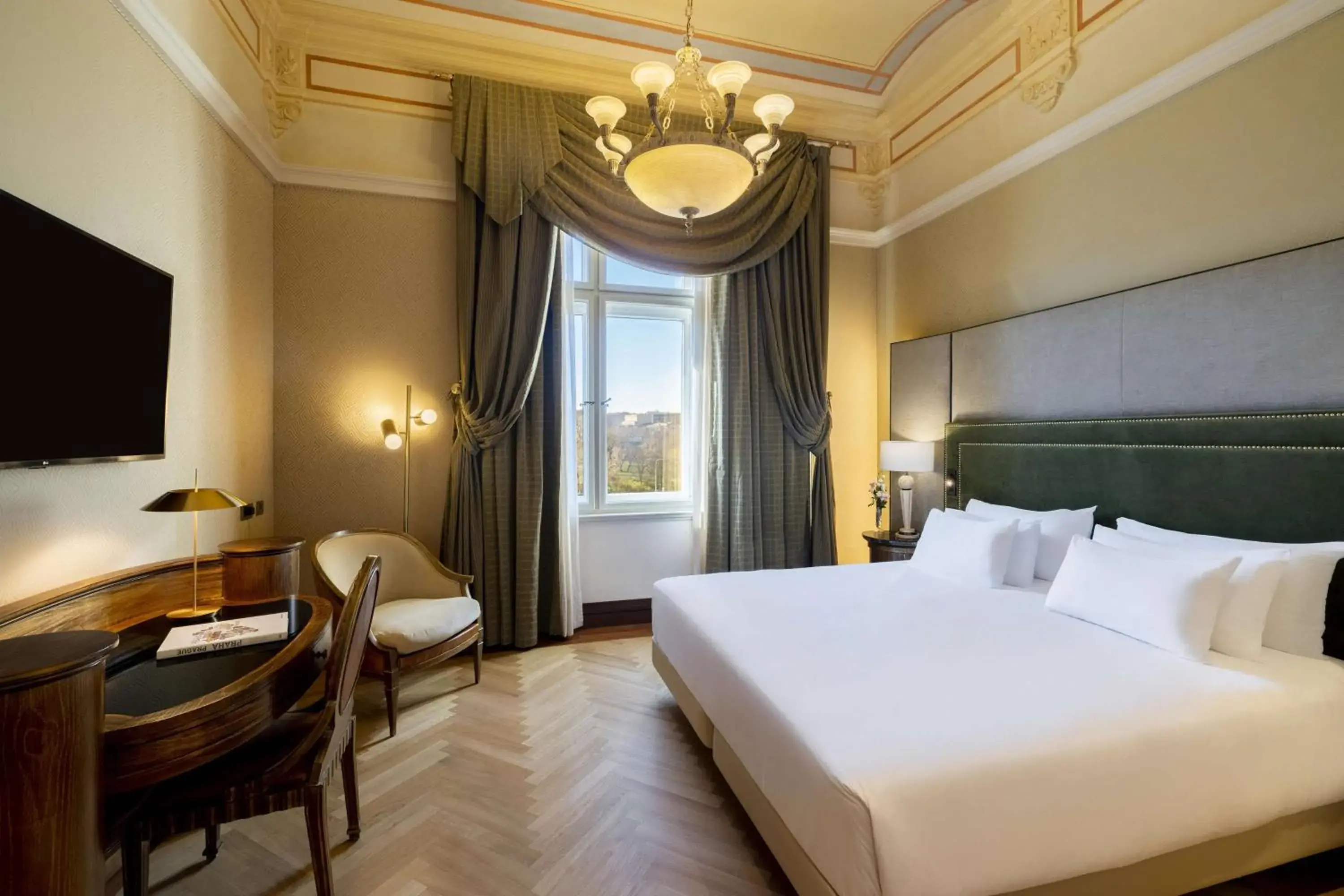 Premium XL Double or Twin Room in NH Collection Prague Carlo IV Premium XL Double or Twin Room in NH Collection Prague Carlo IV