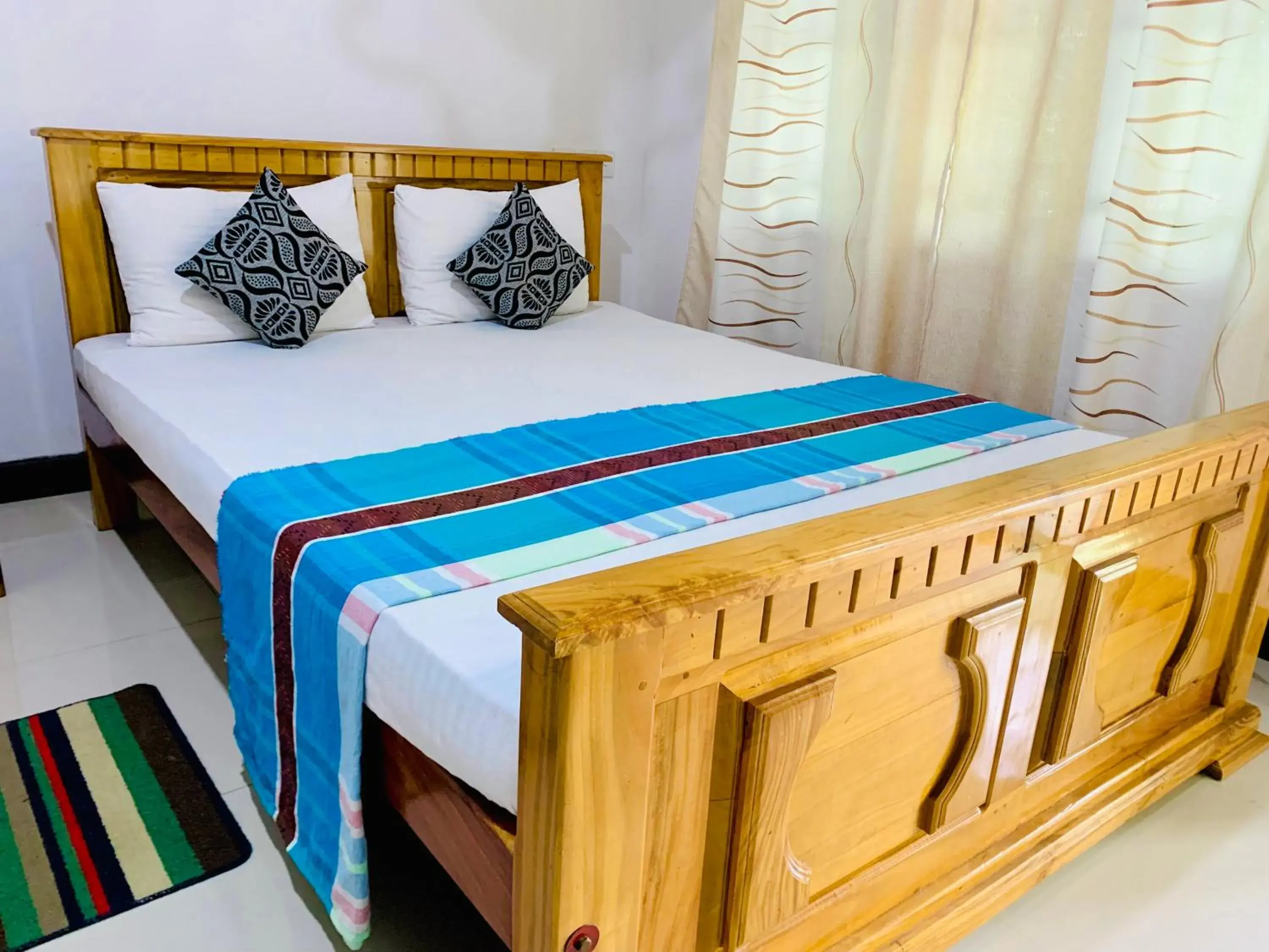 Deluxe Double Room with Balcony in Rich Resort & Restaurant Deluxe Double Room with Balcony in Rich Resort & Restaurant