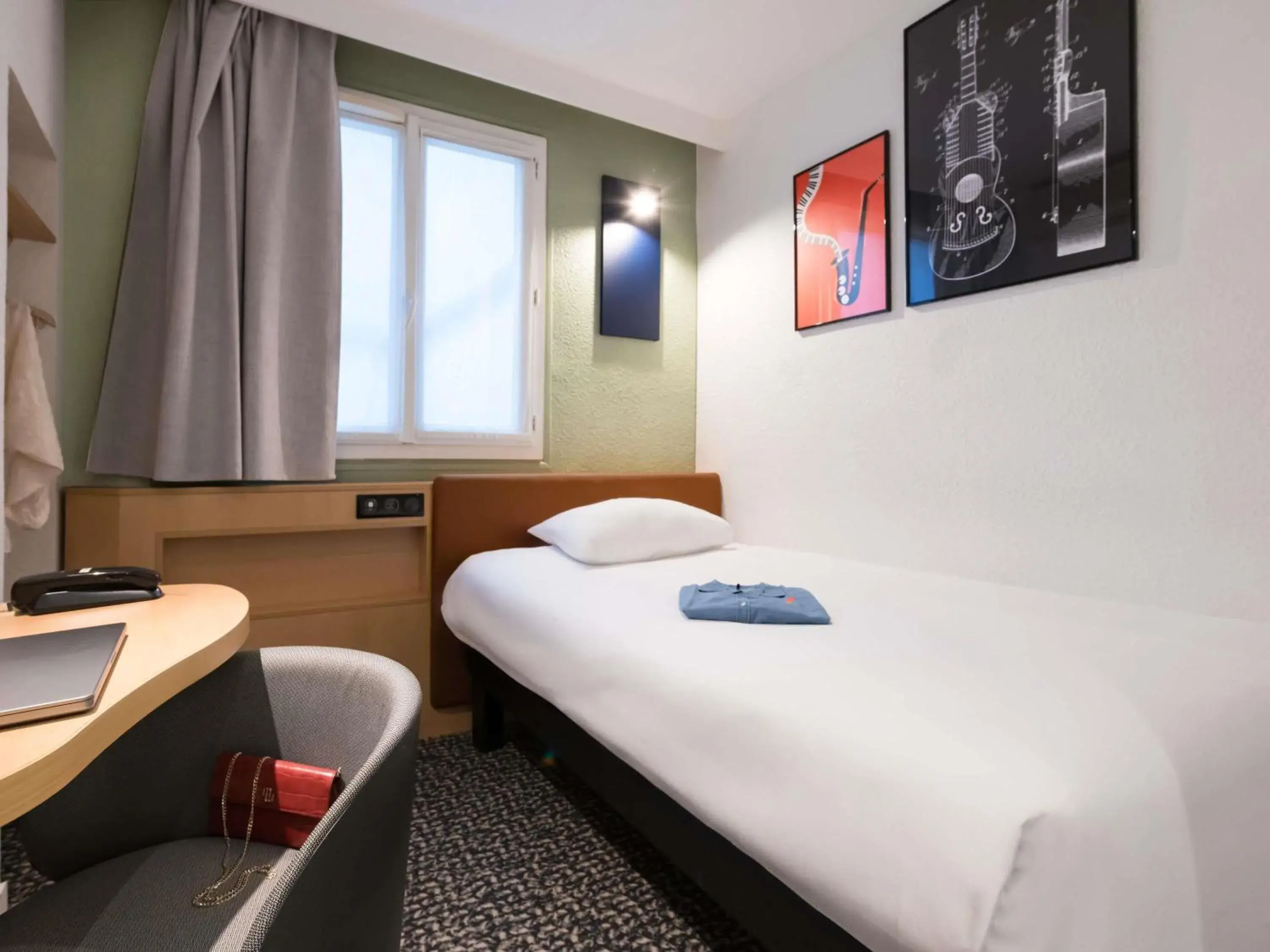 Standard Room with a Single Bed in ibis Paris Gare du Nord TGV Standard Room with a Single Bed in ibis Paris Gare du Nord TGV