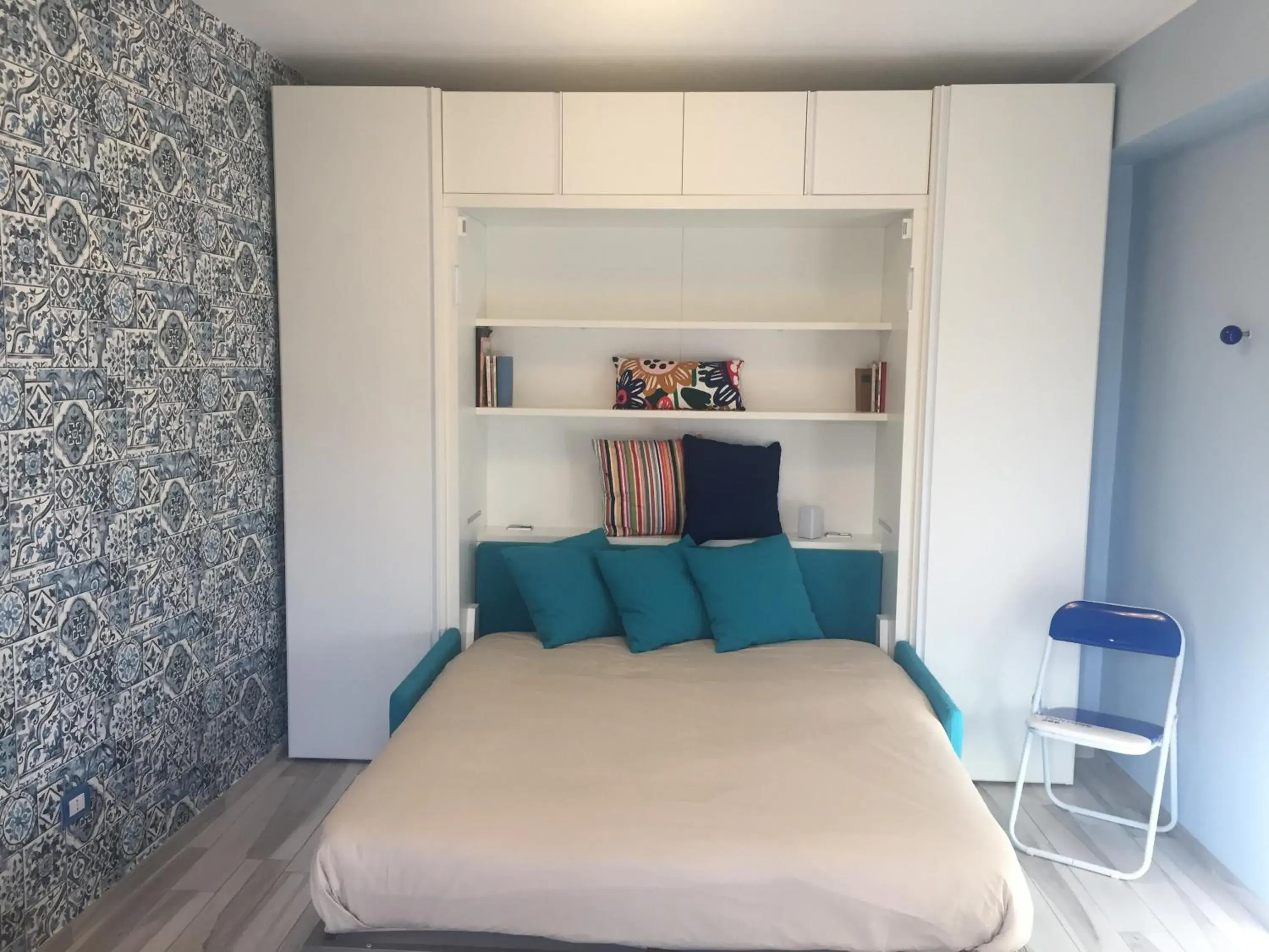 Quadruple Room with Private Bathroom - single occupancy in Casa Vacanza al Castello Quadruple Room with Private Bathroom - single occupancy in Casa Vacanza al Castello