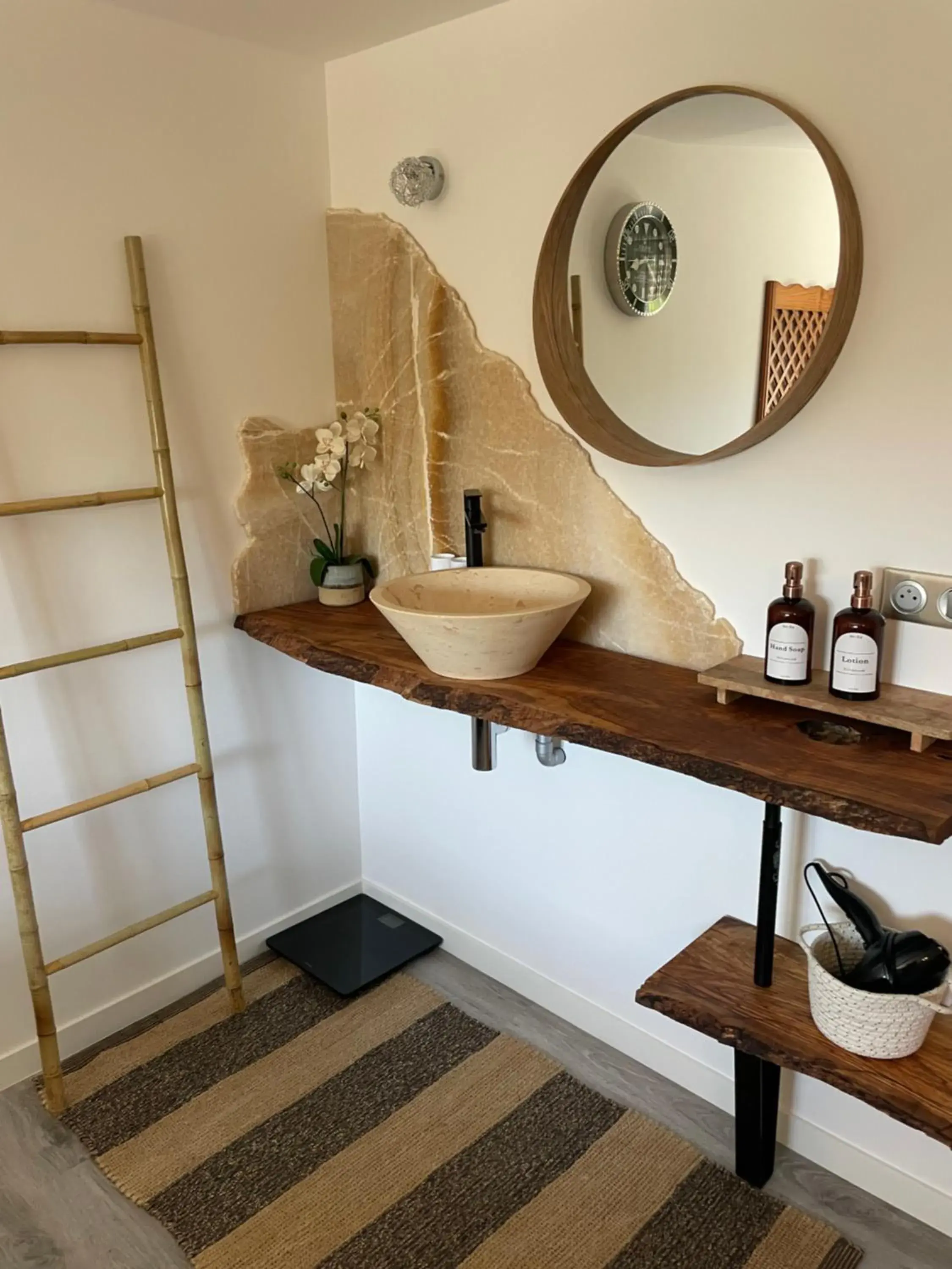 Deluxe Room in Villa Myami Deluxe Room in Villa Myami