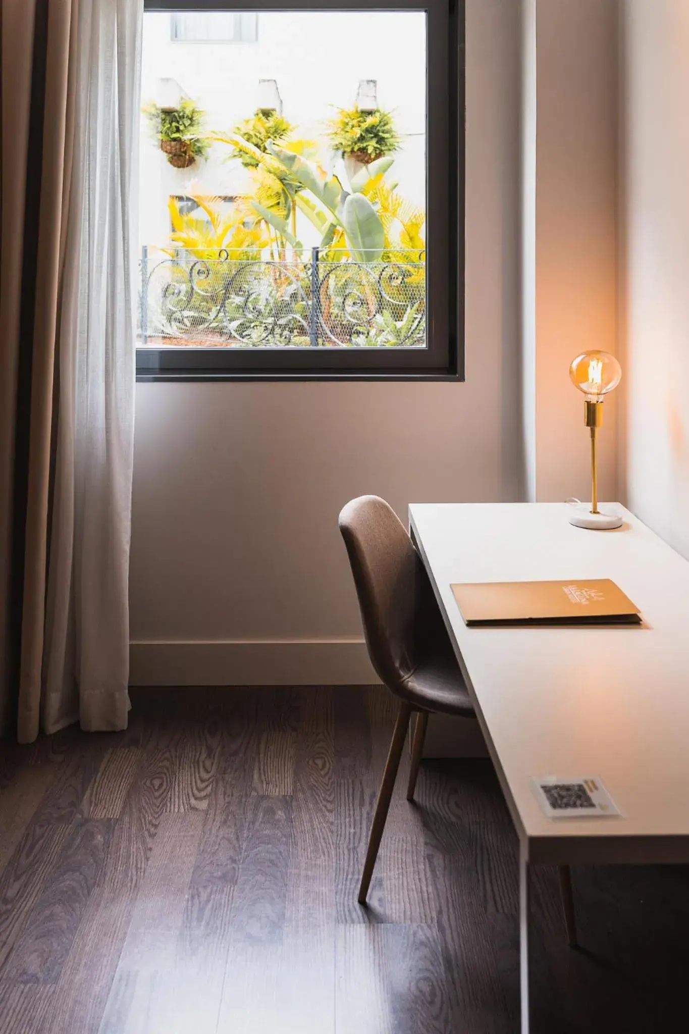 Deluxe Single Room in La Laguna Gran Hotel Deluxe Single Room in La Laguna Gran Hotel