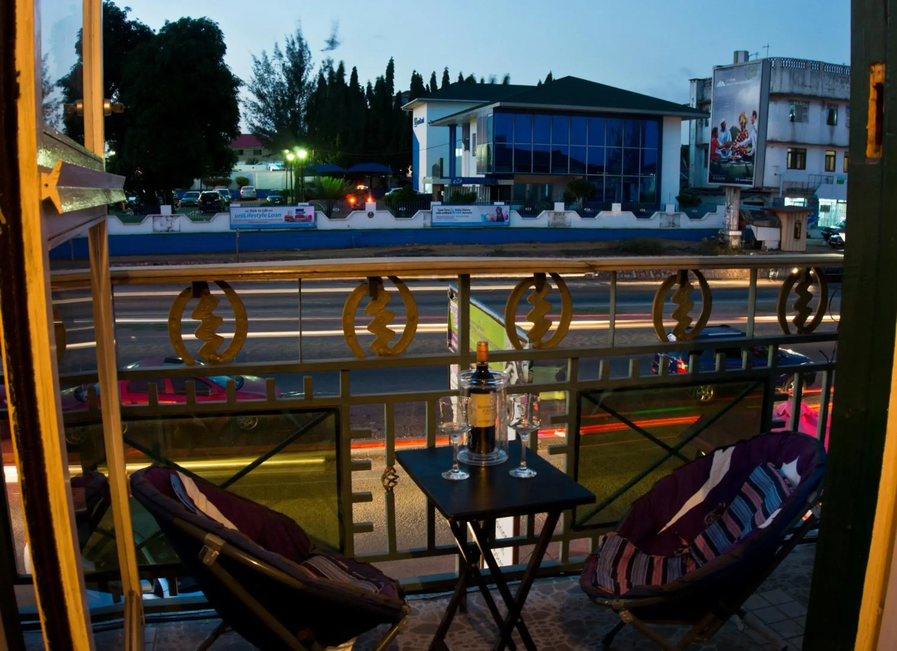 Jesiwa B's Little Palace Jesiwa B's Little Palace