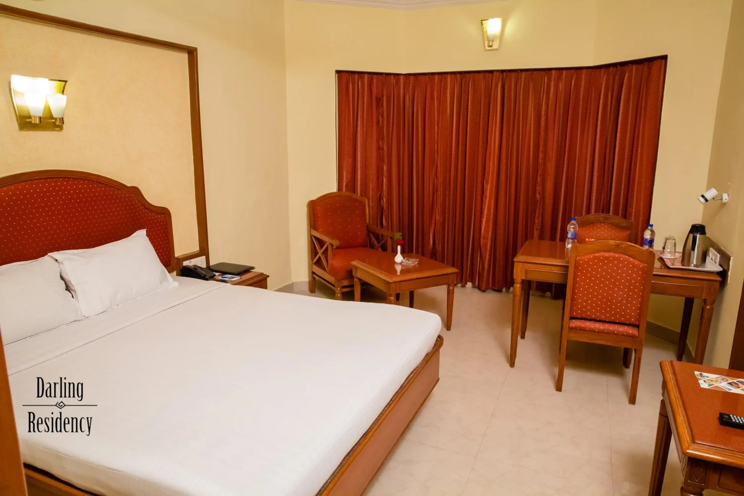 Deluxe Double Room - single occupancy in Darling Residency Deluxe Double Room - single occupancy in Darling Residency