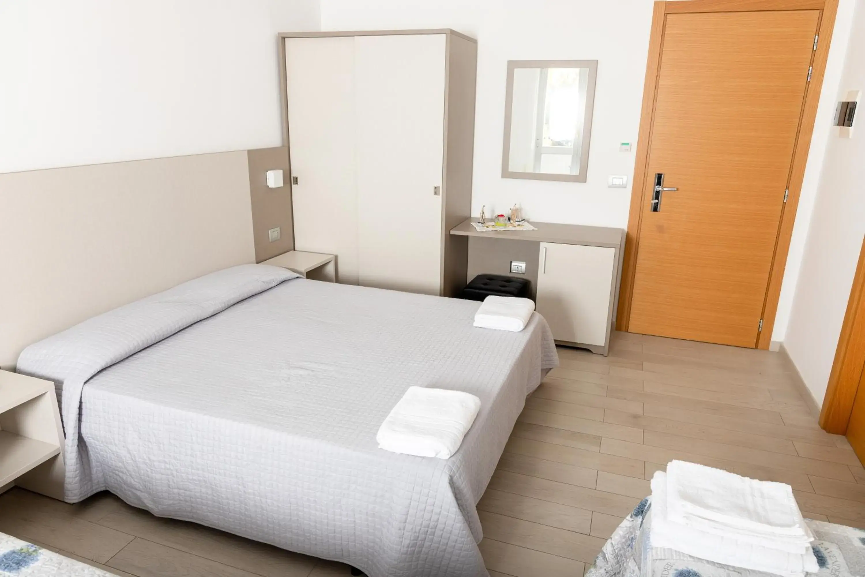 Quadruple Room in Hotel Capitano Quadruple Room in Hotel Capitano