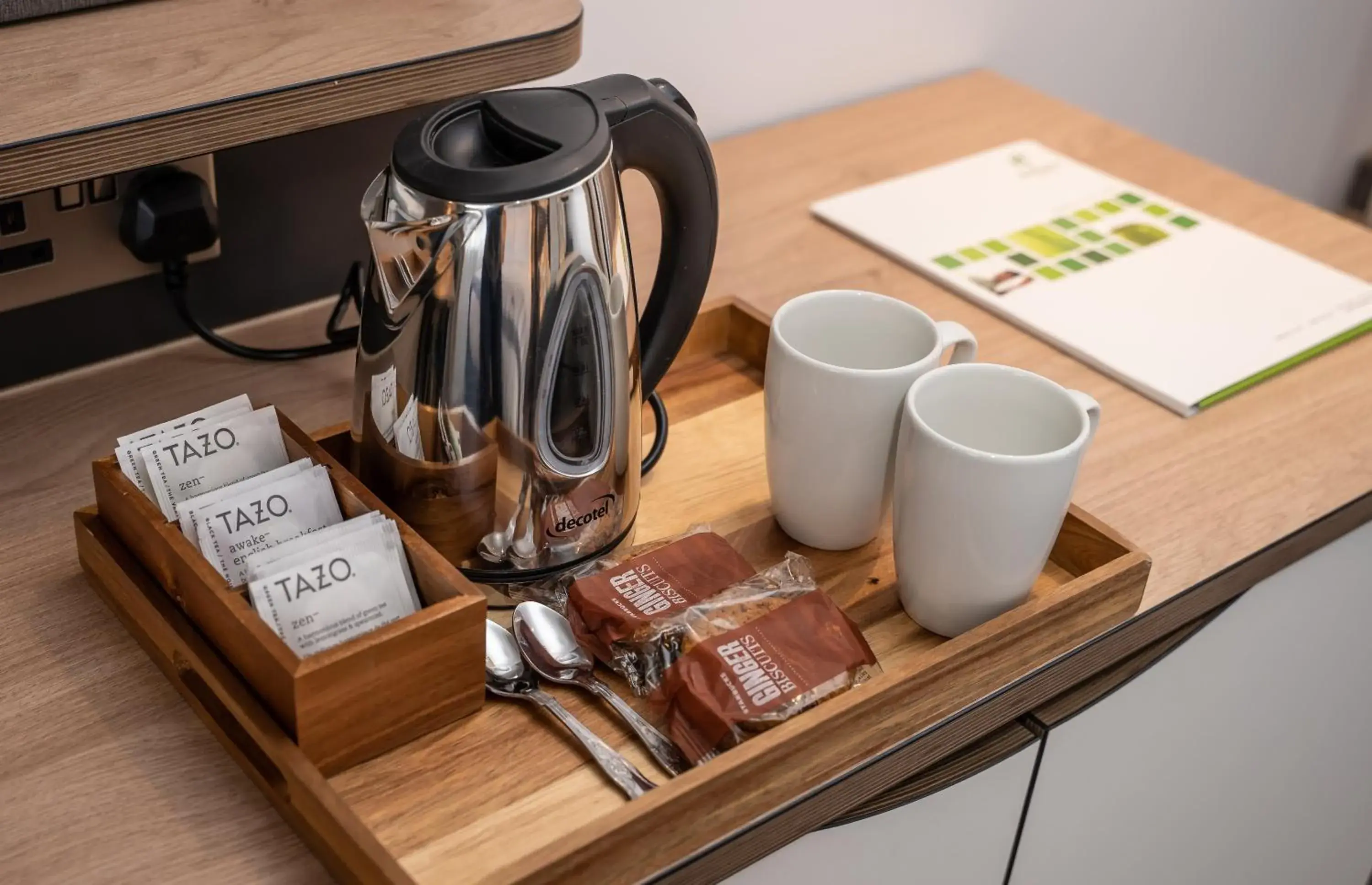 Standard Queen Room in Holiday Inn - Leicester - Wigston by IHG Standard Queen Room in Holiday Inn - Leicester - Wigston by IHG