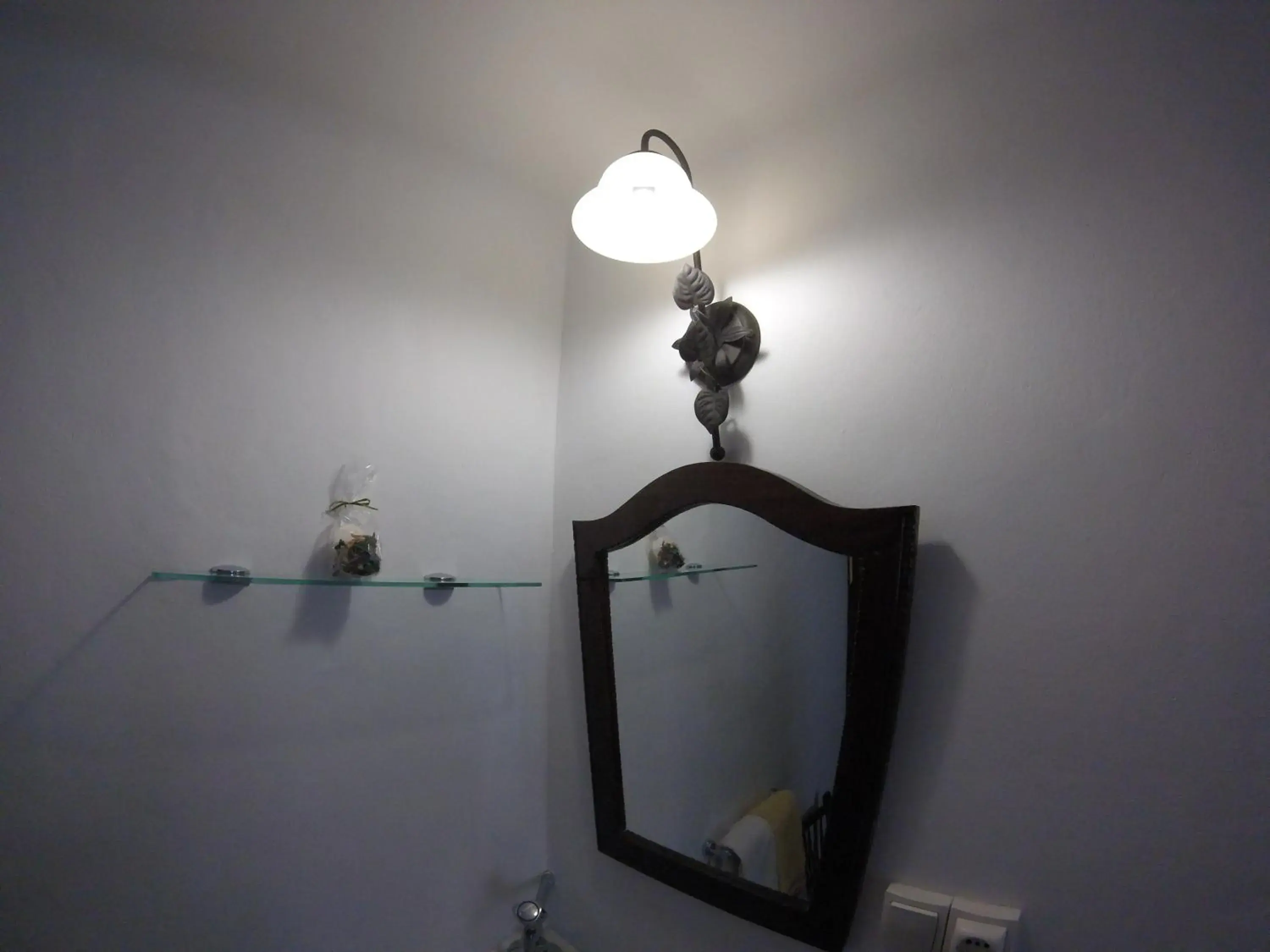 Twin Room with Shared Bathroom - single occupancy in Casa Margarita Twin Room with Shared Bathroom - single occupancy in Casa Margarita