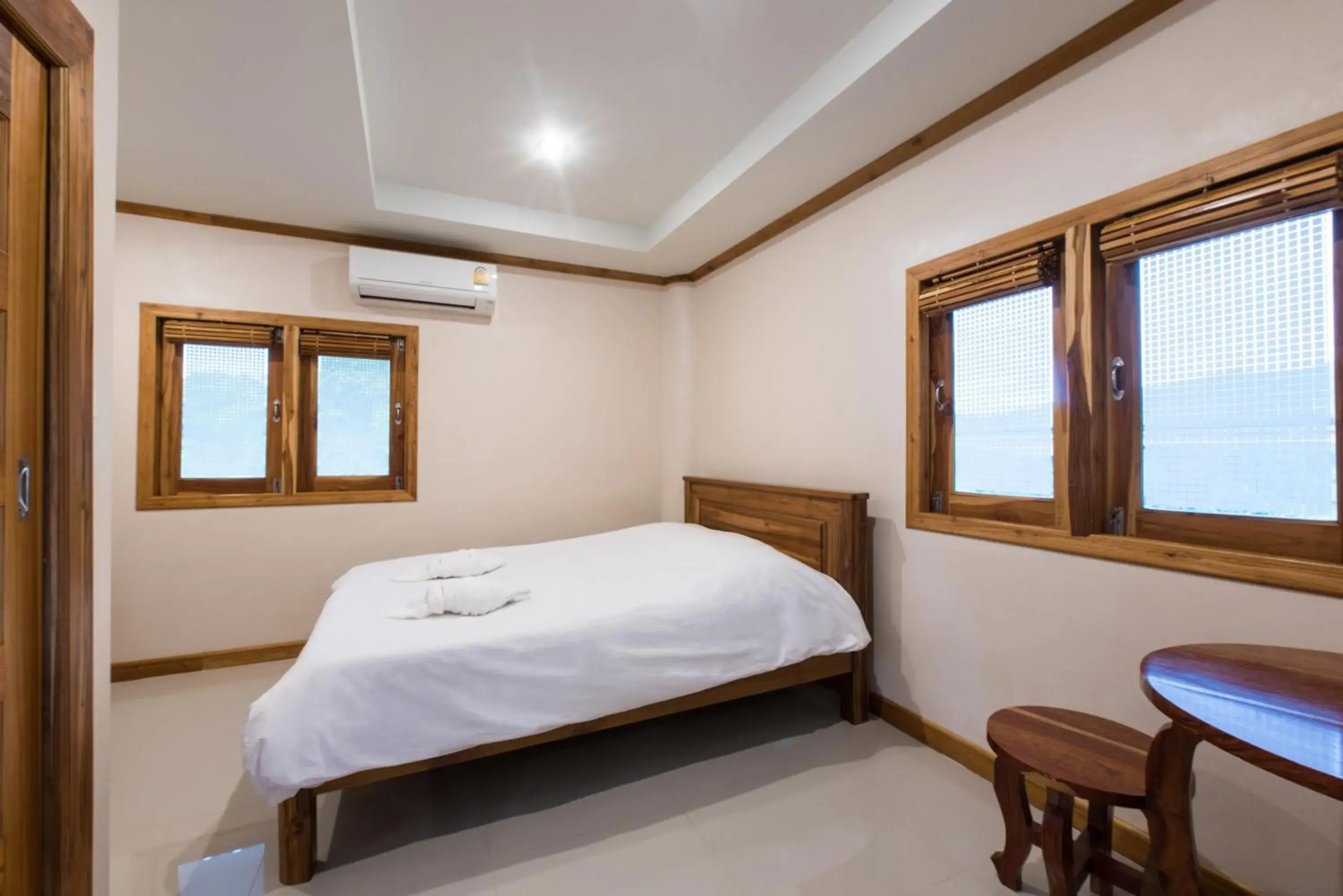 Deluxe King Room in Thongphaphum River Deluxe King Room in Thongphaphum River