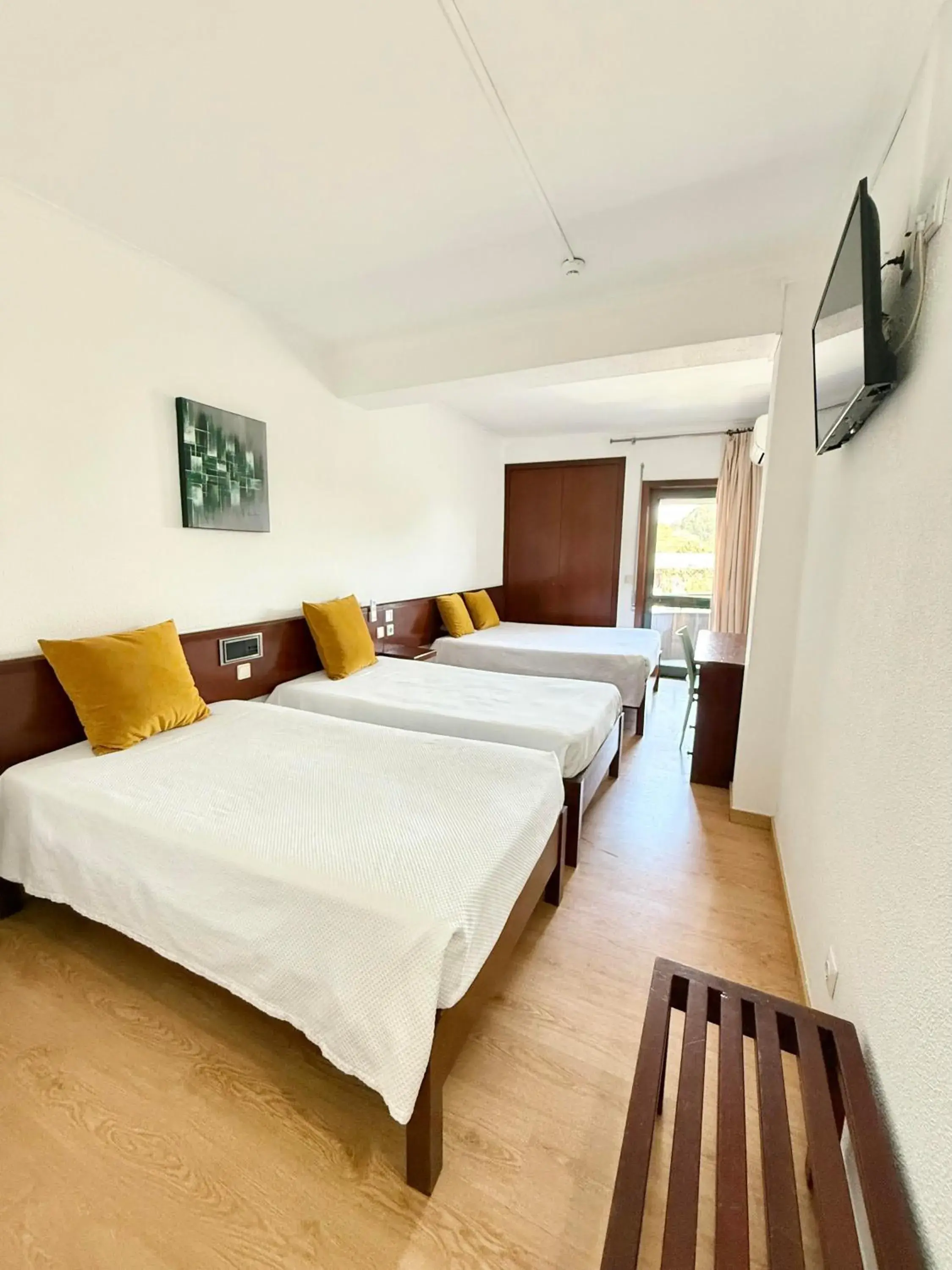 Quadruple Room in Residencial Dona Teresa Quadruple Room in Residencial Dona Teresa