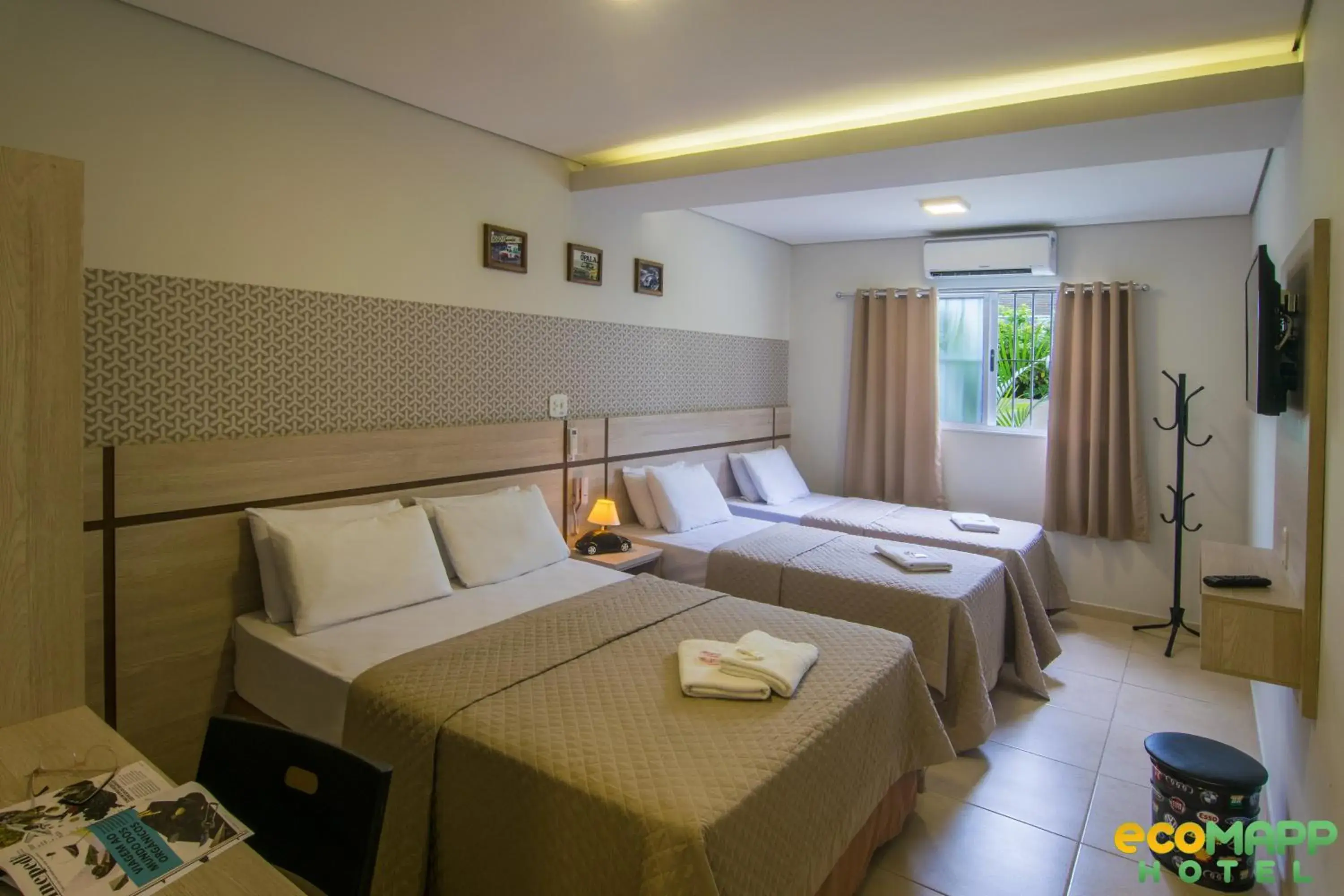 Quadruple Room with Bathroom in EcoMAPP Hotel Quadruple Room with Bathroom in EcoMAPP Hotel