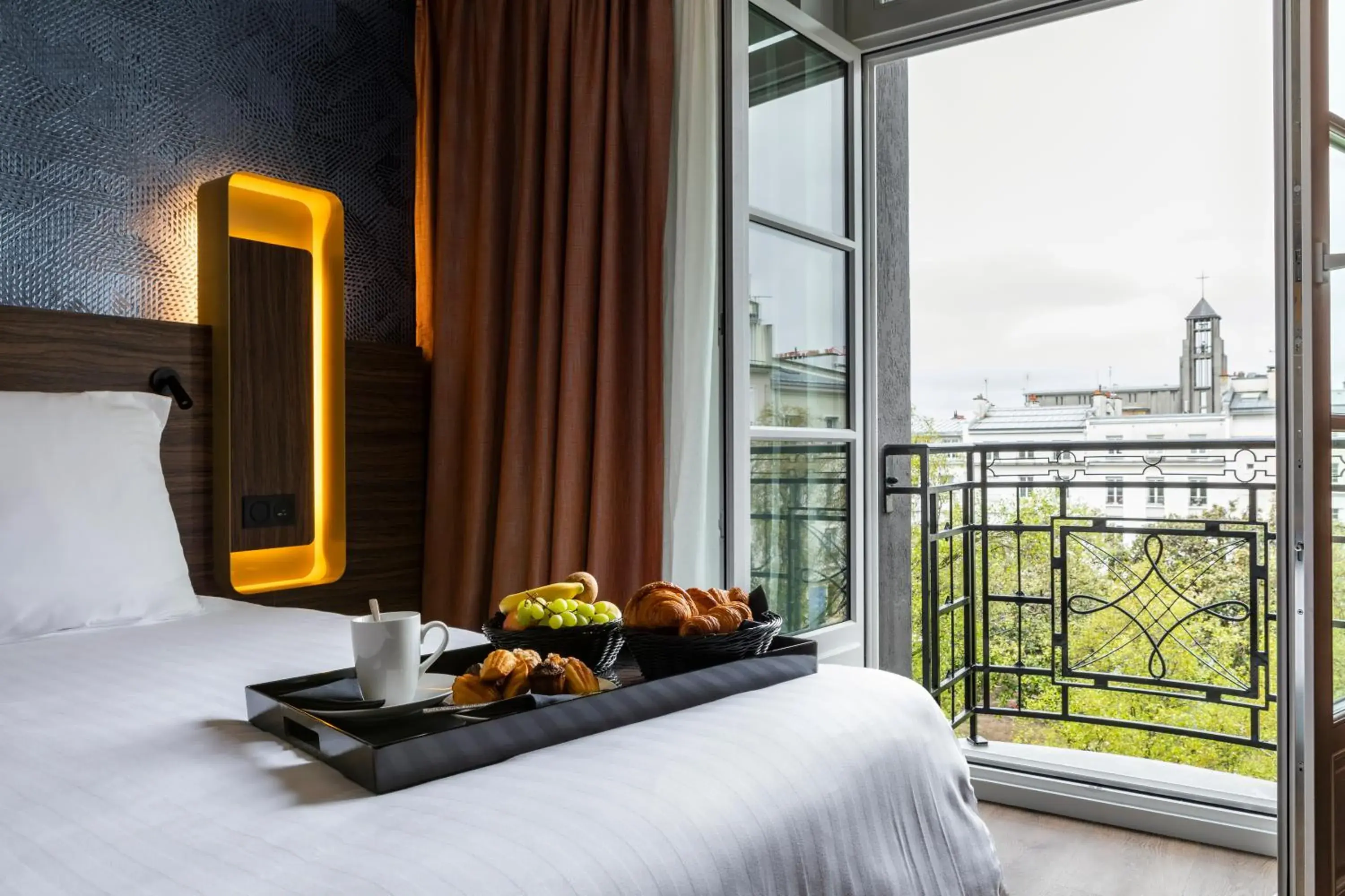 Superior Double Room in Hôtel & Spa Oceania Le Conti Superior Double Room in Hôtel & Spa Oceania Le Conti