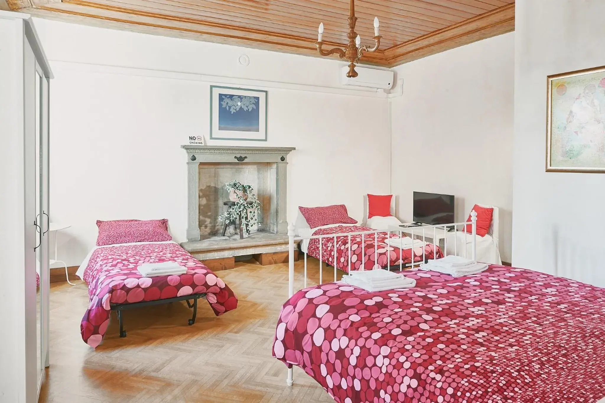 Triple Room with Private Bathroom in B&B da Miriam Triple Room with Private Bathroom in B&B da Miriam