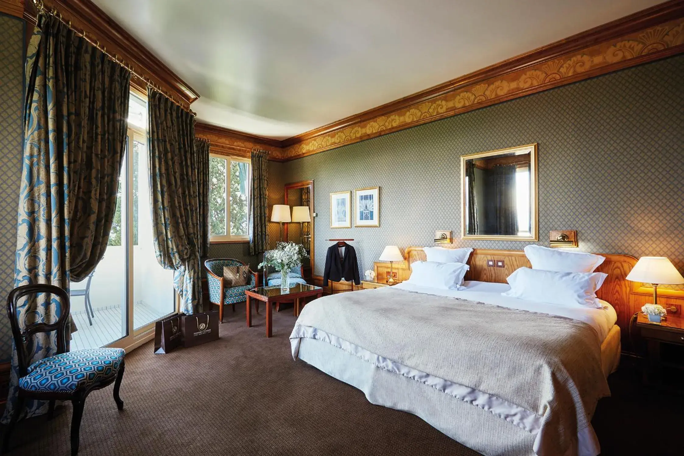 Deluxe Double or Twin Room in Le Grand Hôtel - Domaine De Divonne Deluxe Double or Twin Room in Le Grand Hôtel - Domaine De Divonne