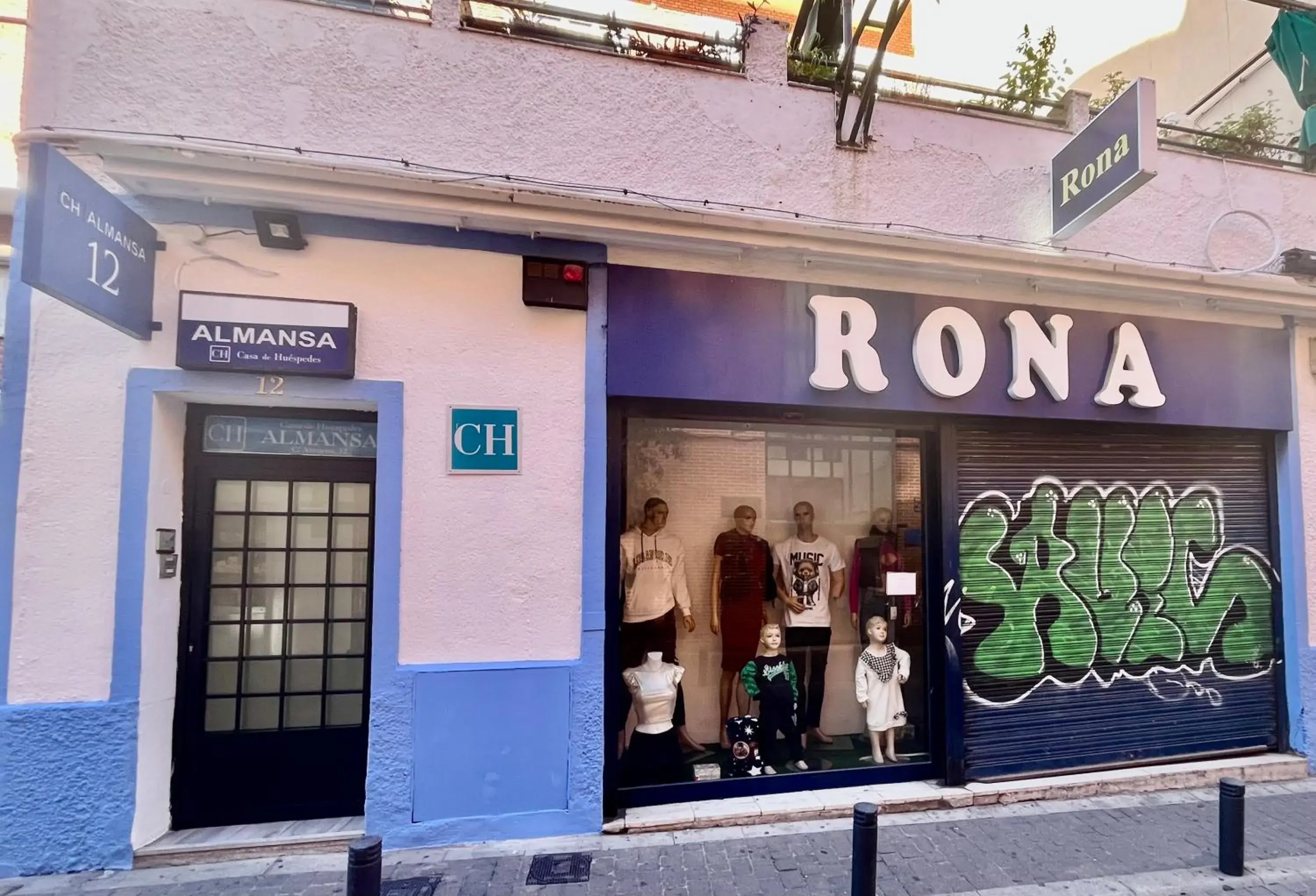 Casa de Huéspedes Almansa Casa de Huéspedes Almansa