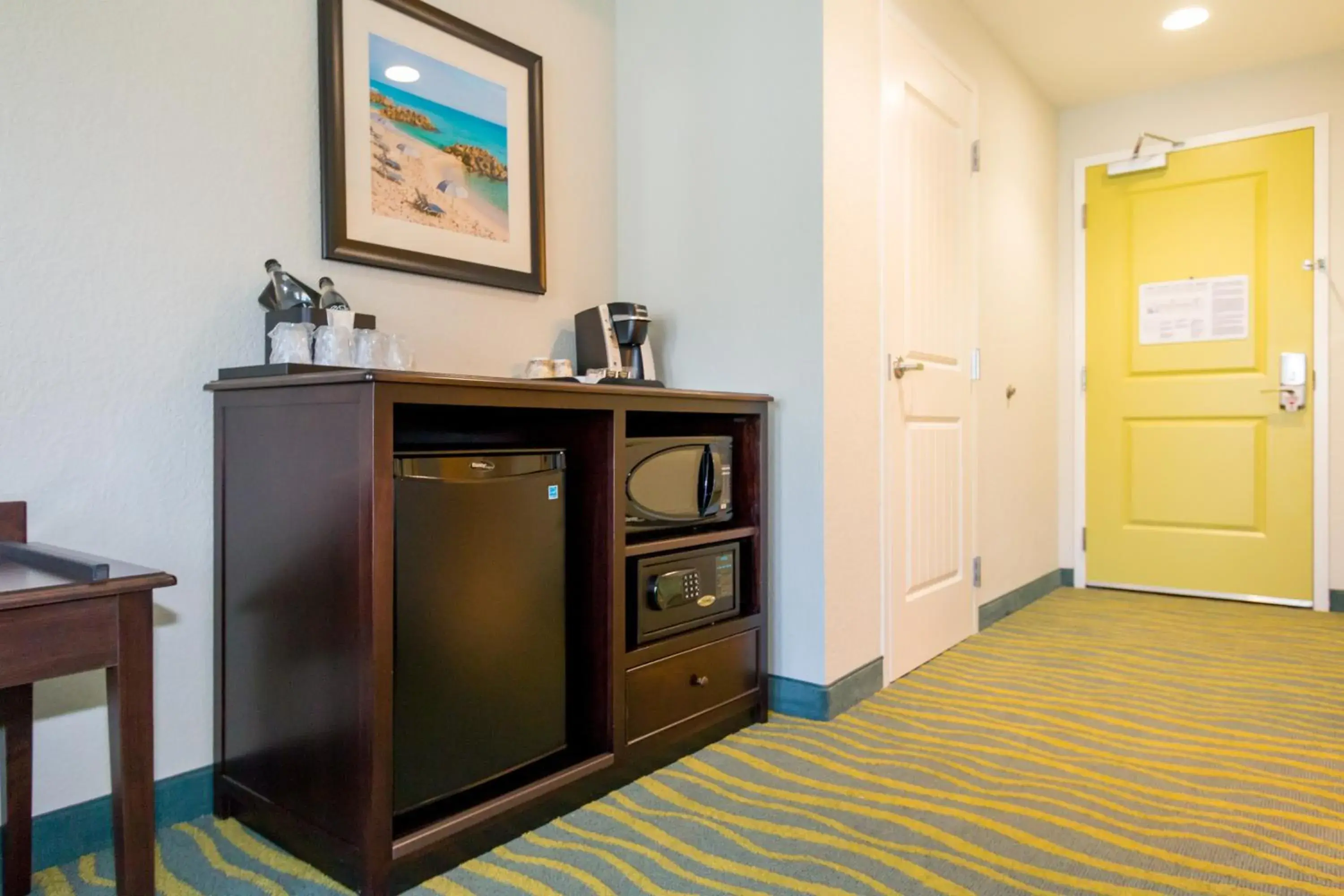 Queen Room with Pool View in Edge Hotel Clearwater Beach Queen Room with Pool View in Edge Hotel Clearwater Beach