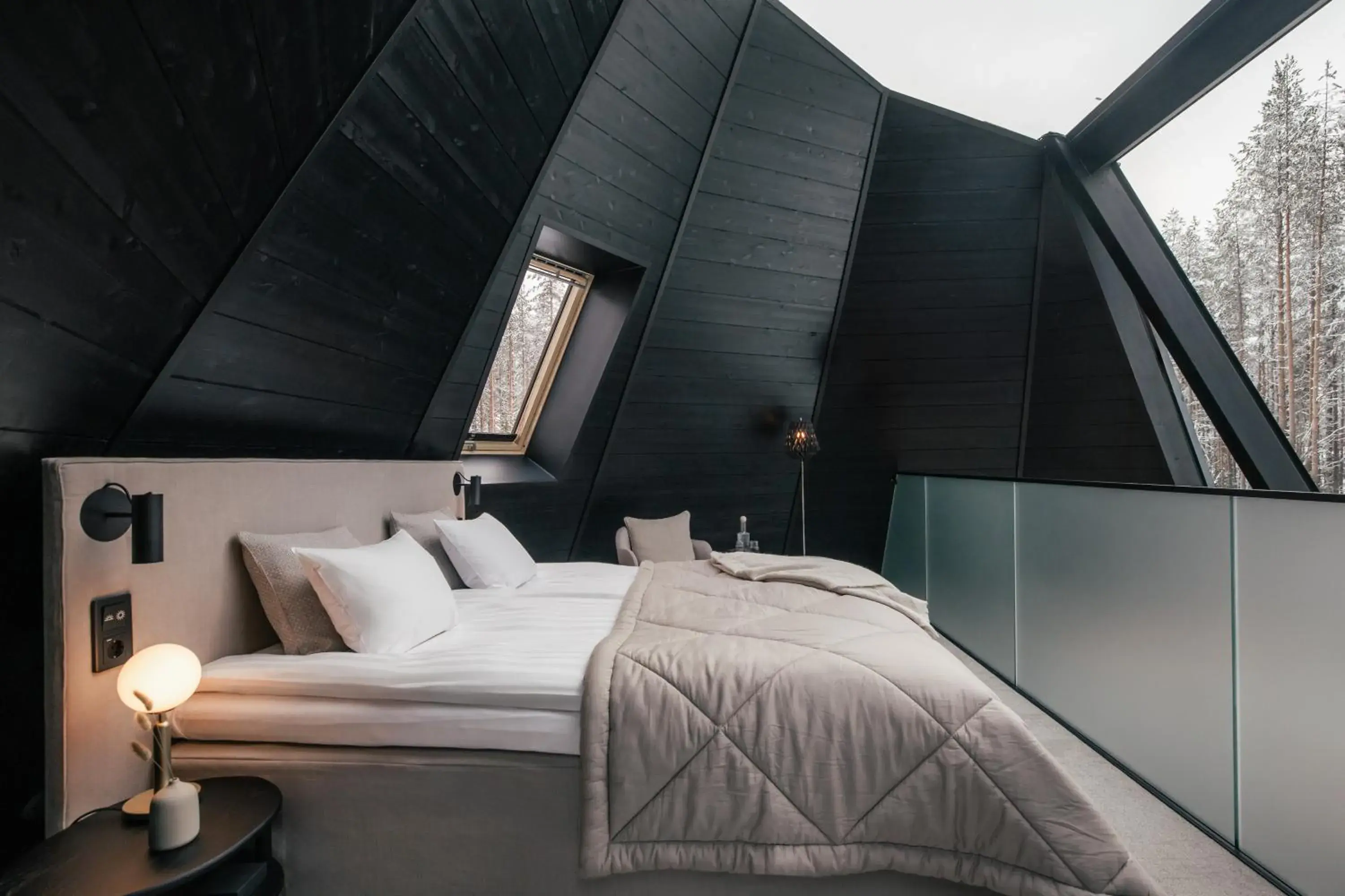 Deluxe Glass Apartment in Glass Resort Deluxe Glass Apartment in Glass Resort