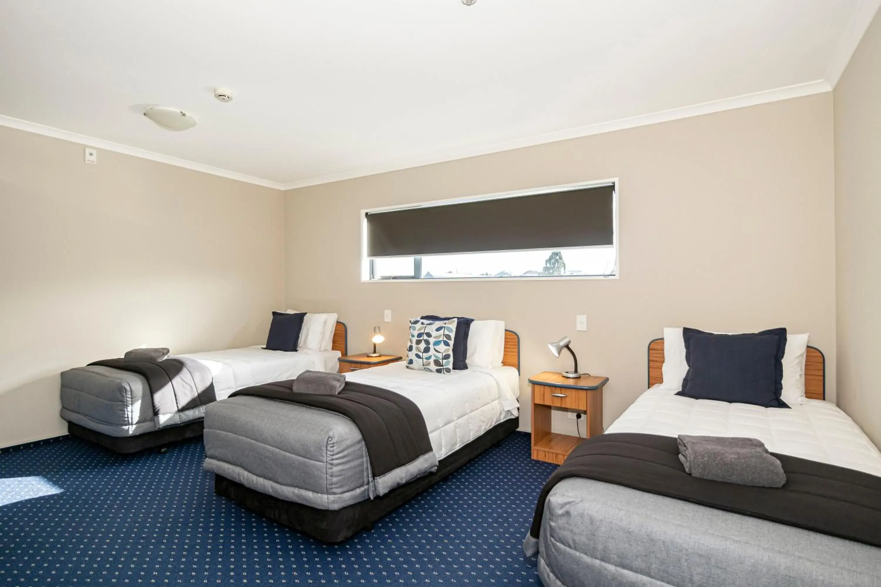 Apartment with Balcony in Bay City Motor Lodge Apartment with Balcony in Bay City Motor Lodge