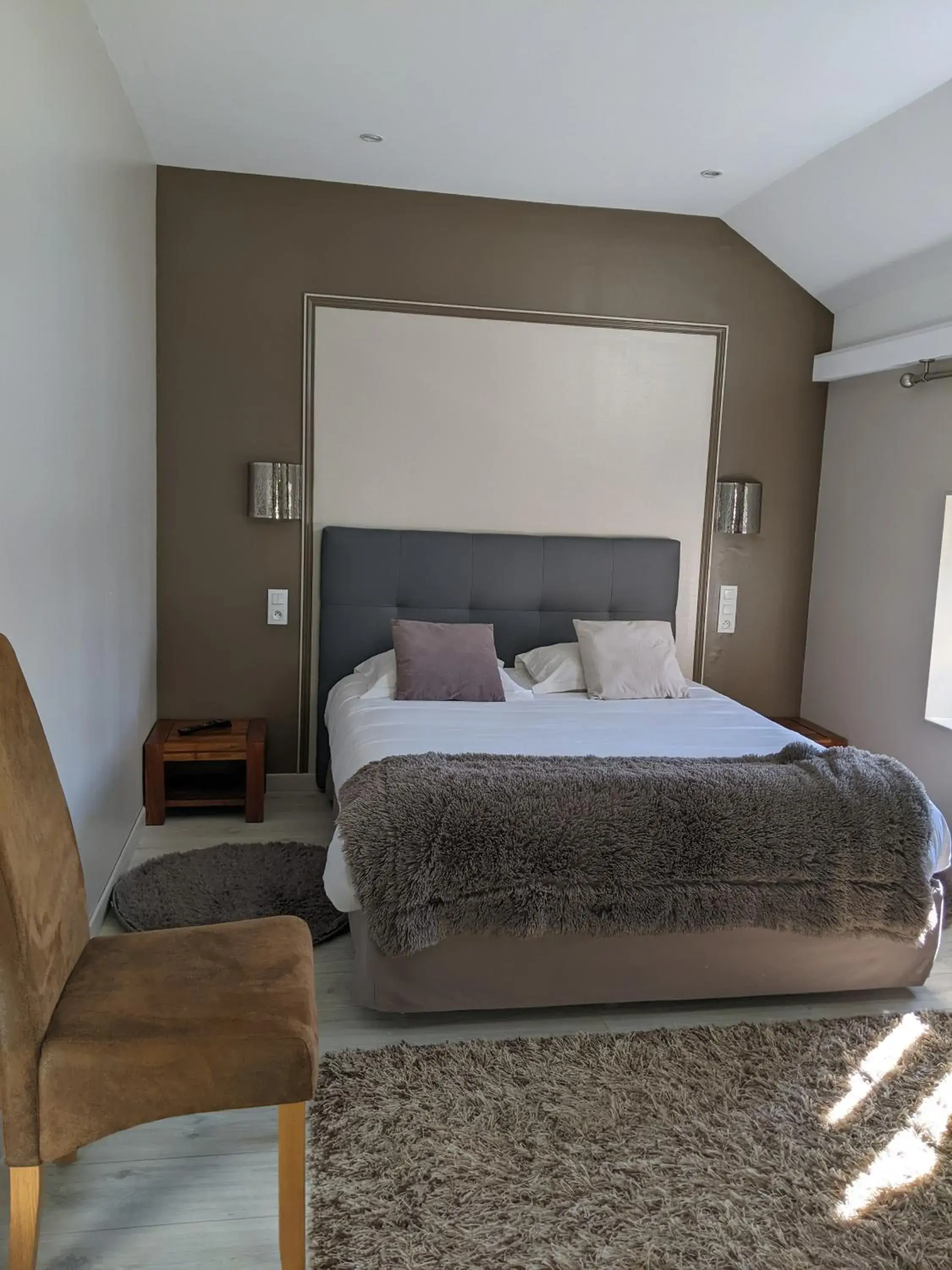 Comfort Plus Double Room in Domaine De Moresville Comfort Plus Double Room in Domaine De Moresville