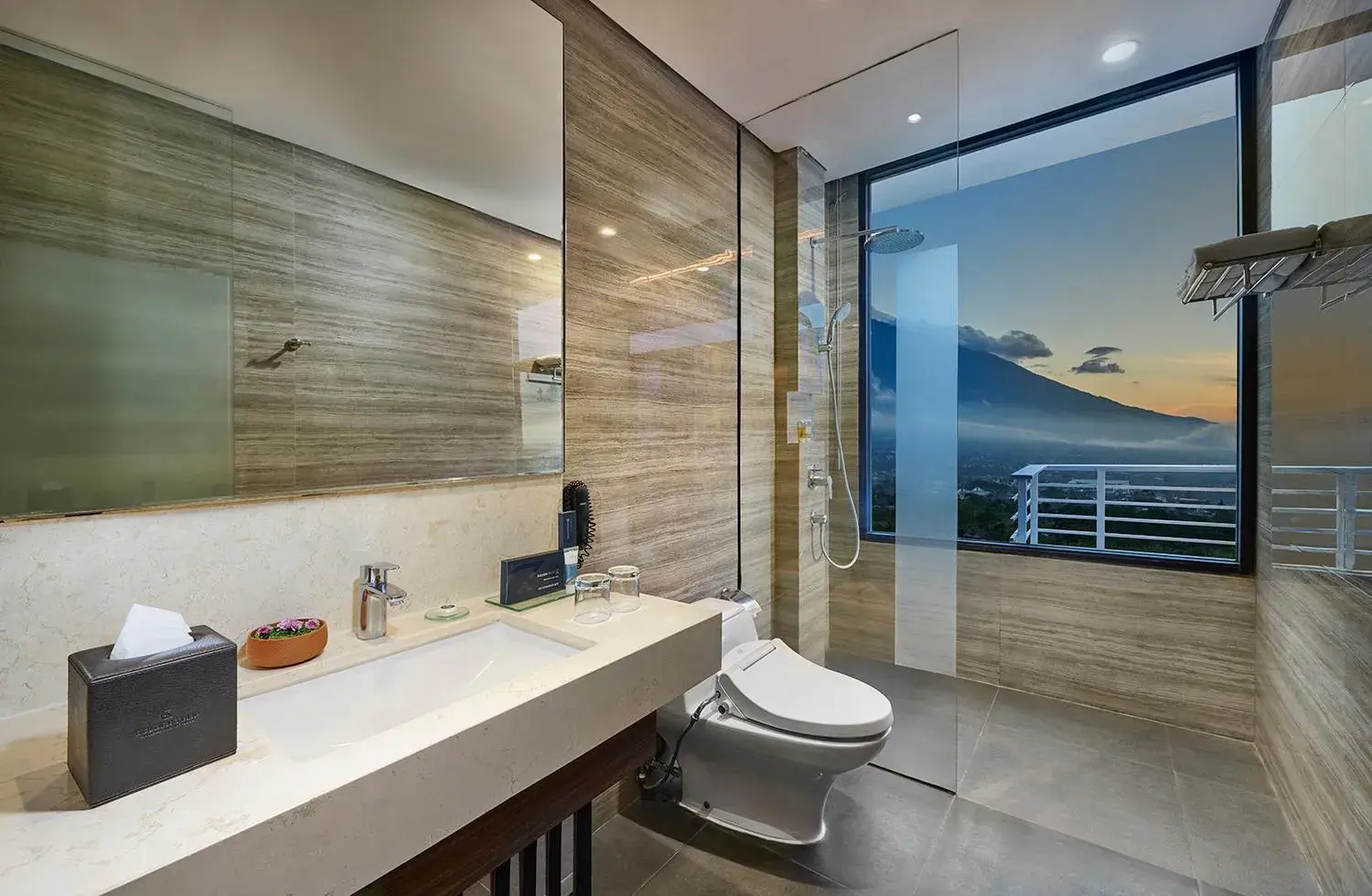 Deluxe Twin Room - single occupancy in Golden Tulip Holland Resort Batu Deluxe Twin Room - single occupancy in Golden Tulip Holland Resort Batu