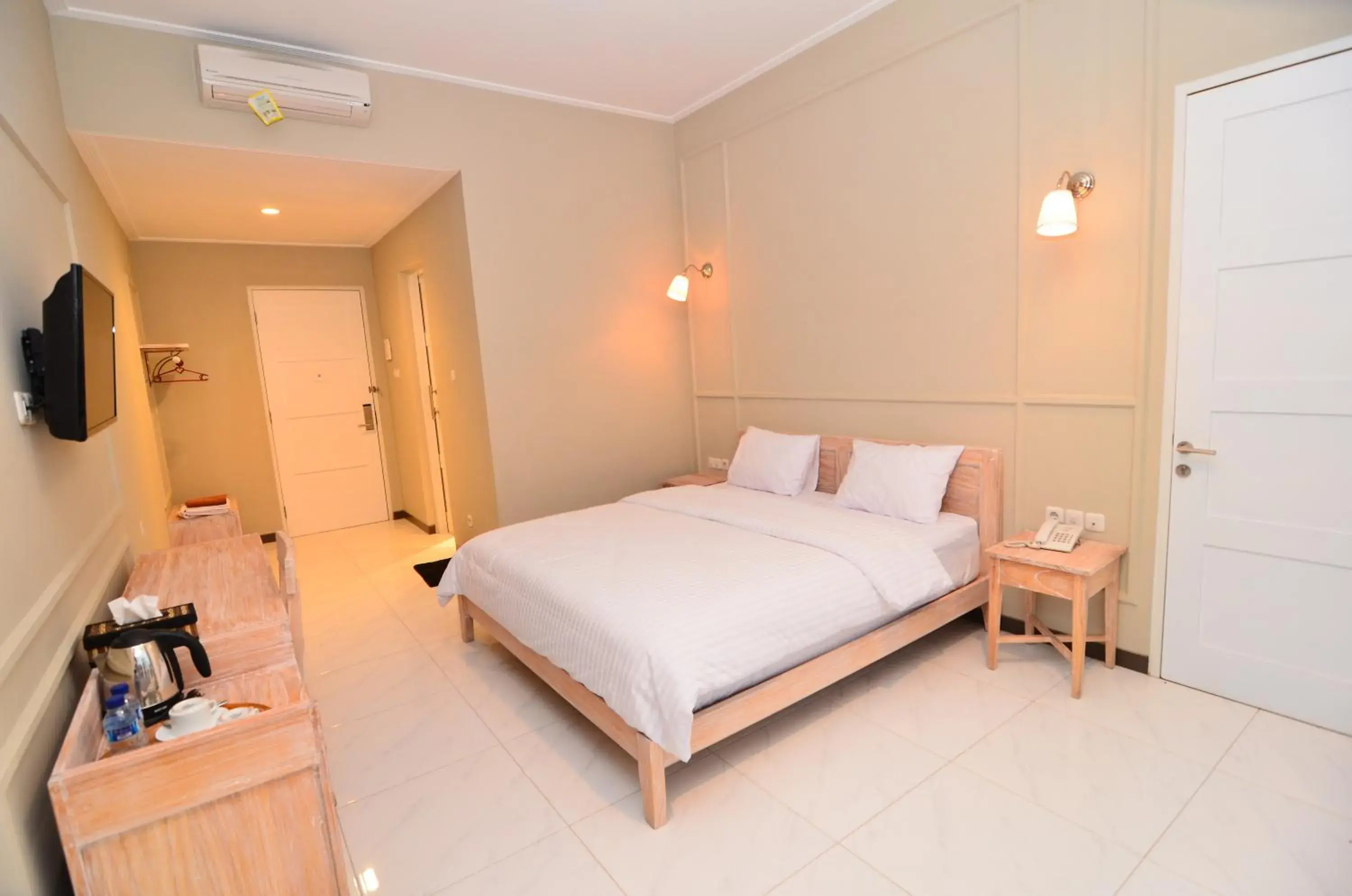 Standard Double or Twin Room in Sevilla Resort Magelang Standard Double or Twin Room in Sevilla Resort Magelang