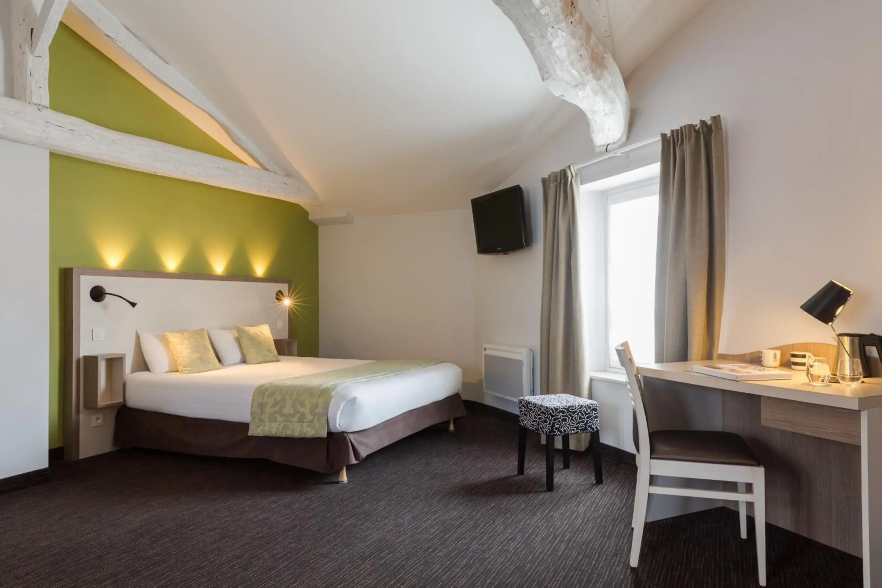 Prestige Double Room in Domaine Le Martinet, The Originals Relais Prestige Double Room in Domaine Le Martinet, The Originals Relais