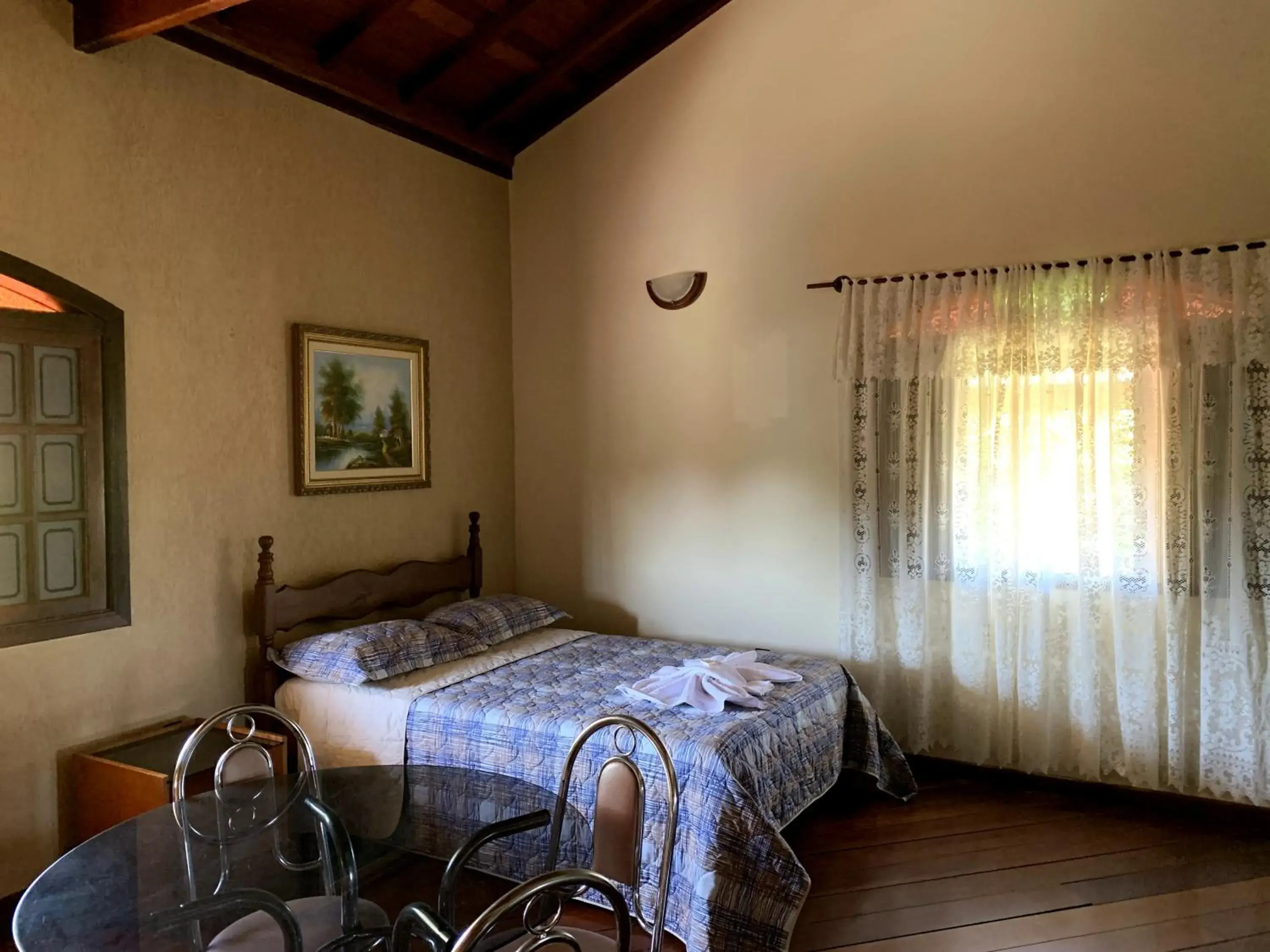Deluxe Double Room with Balcony - single occupancy in Pousada Por do Sol Deluxe Double Room with Balcony - single occupancy in Pousada Por do Sol