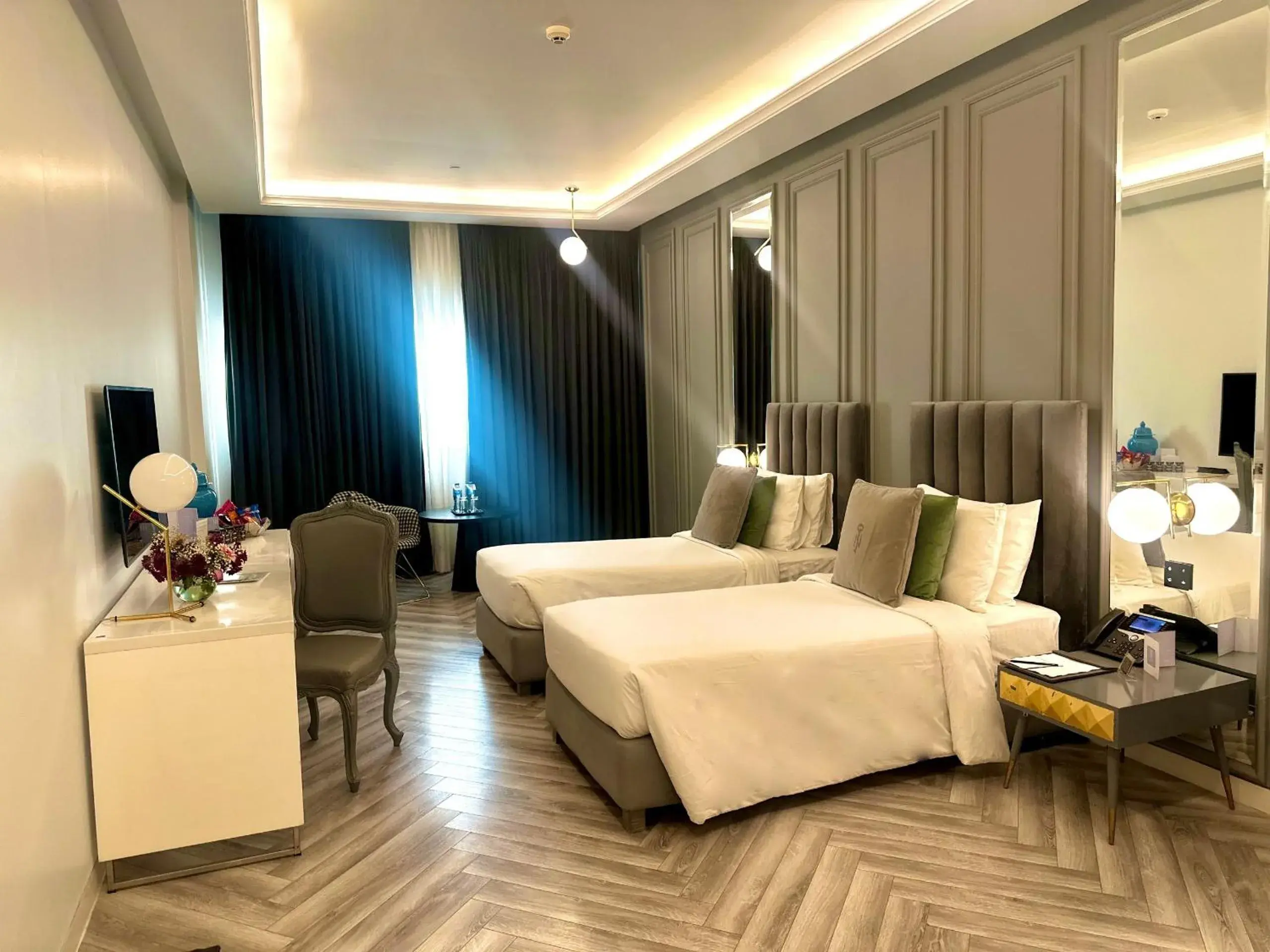 Twin Room in The Nishat Hotel Johar Town Twin Room in The Nishat Hotel Johar Town