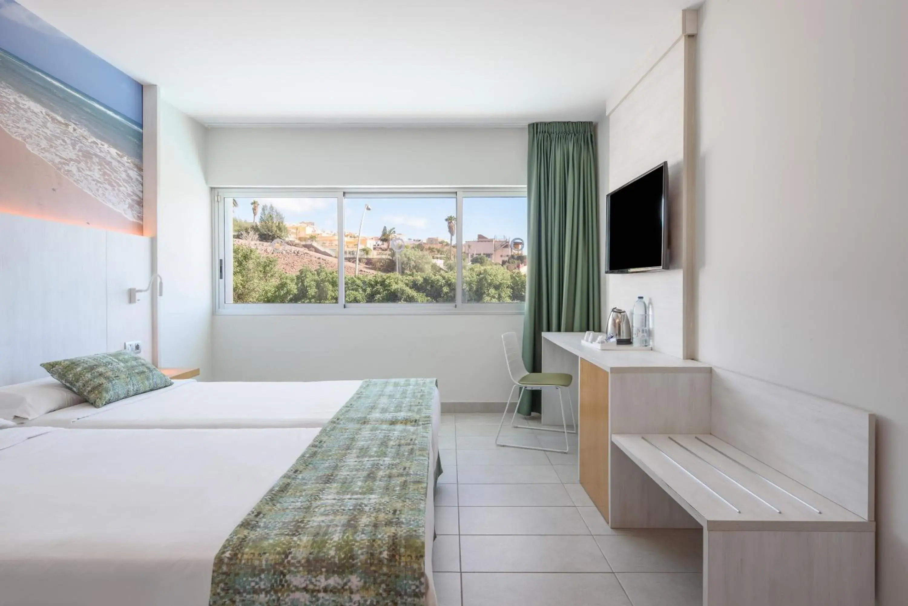 Standard Double Room in FERGUS Cactus Garden Standard Double Room in FERGUS Cactus Garden