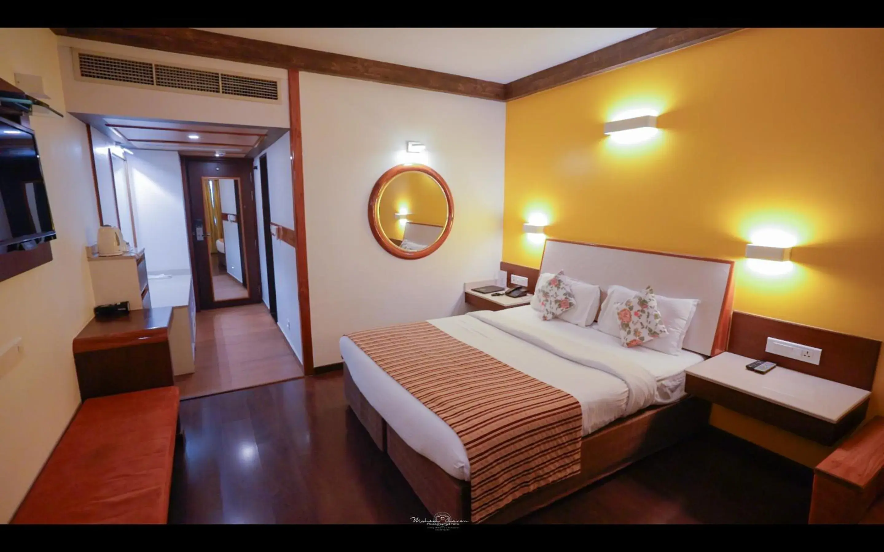 Superior Double Room - single occupancy in Hotel Vrishali Executive Superior Double Room - single occupancy in Hotel Vrishali Executive