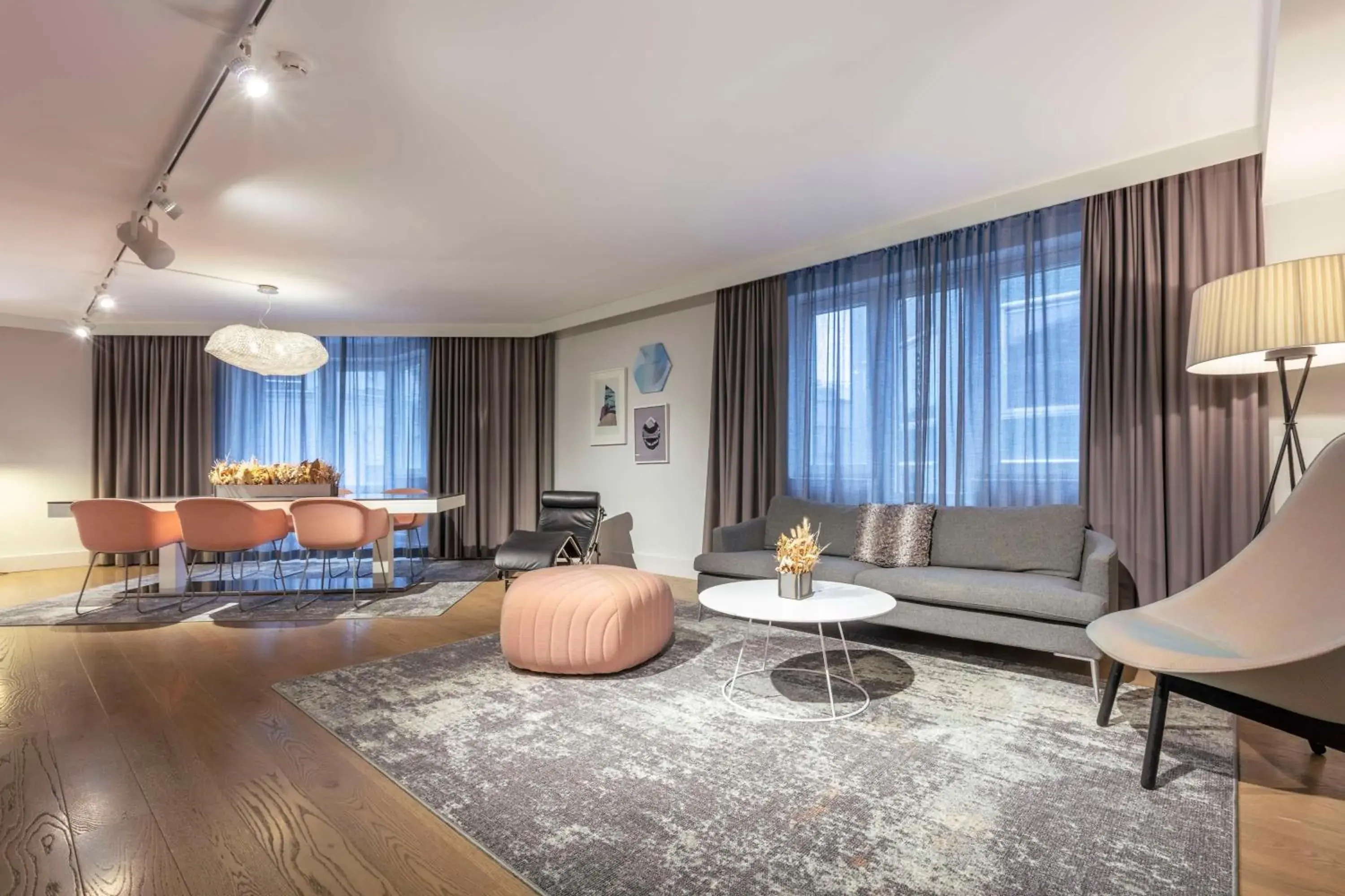 Corner Suite- min 25 years of age acceptable in Radisson Blu Scandinavia Hotel, Göteborg Corner Suite- min 25 years of age acceptable in Radisson Blu Scandinavia Hotel, Göteborg