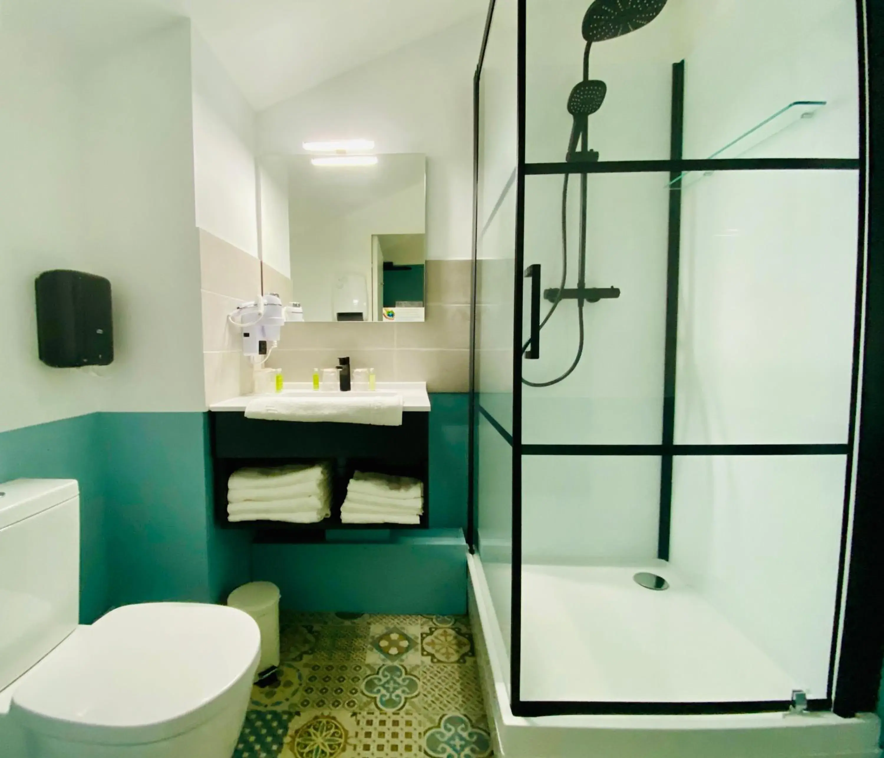 Triple Room in Hotel du Trégor Triple Room in Hotel du Trégor