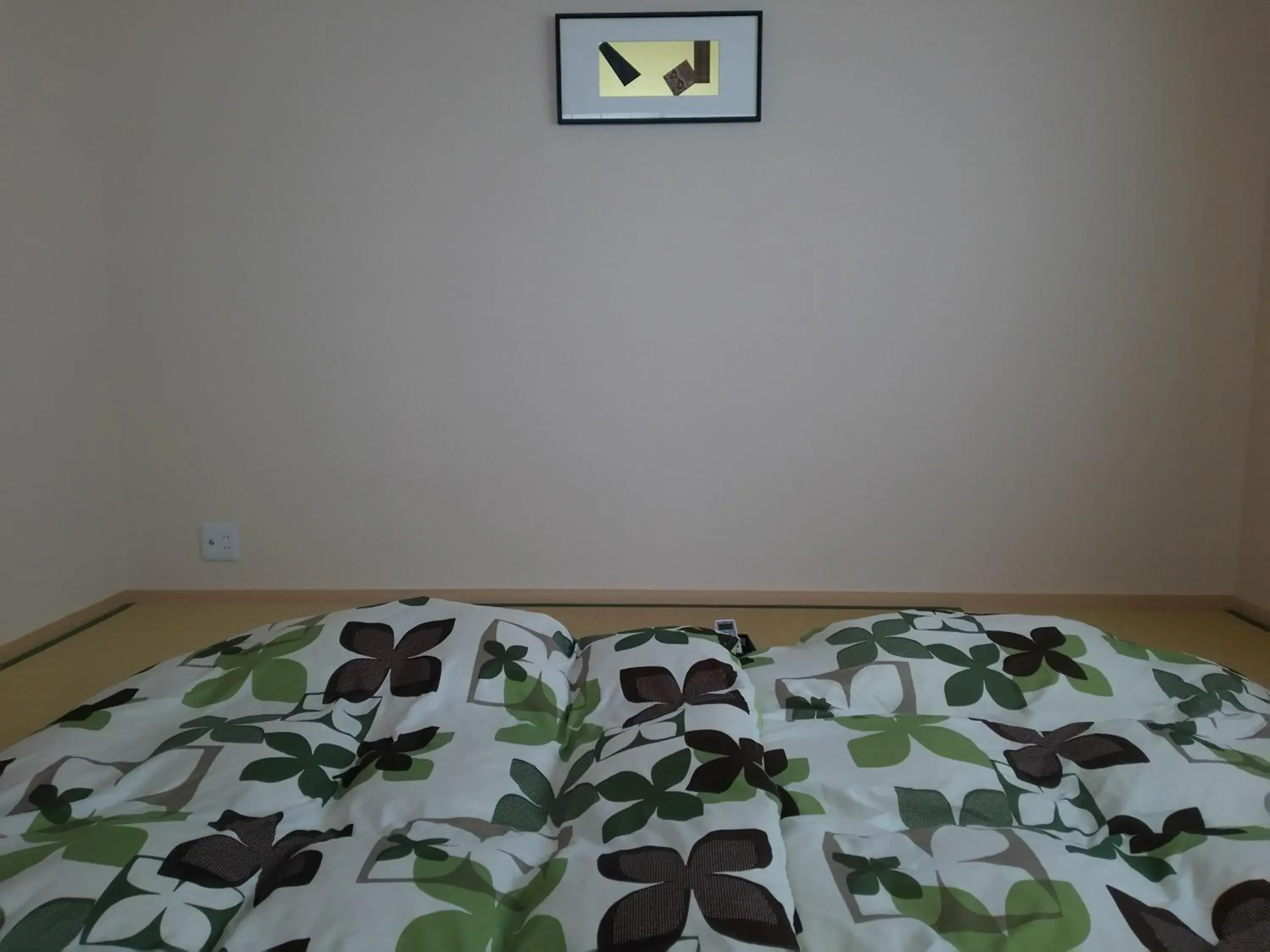 Japanese-Style Quadruple Room in Guest House Aoi Nakamoto Japanese-Style Quadruple Room in Guest House Aoi Nakamoto