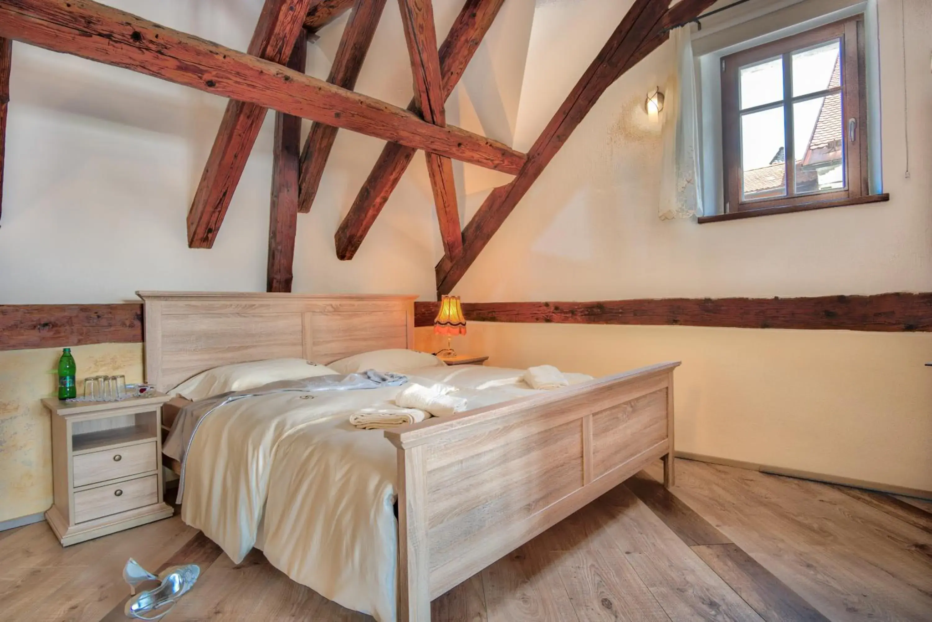 Suite - single occupancy in Hiša Linhart, Hotel & Restaurant Suite - single occupancy in Hiša Linhart, Hotel & Restaurant